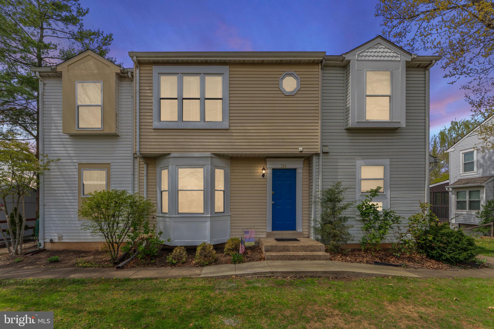 HILLSIDE TOWNES - Residential