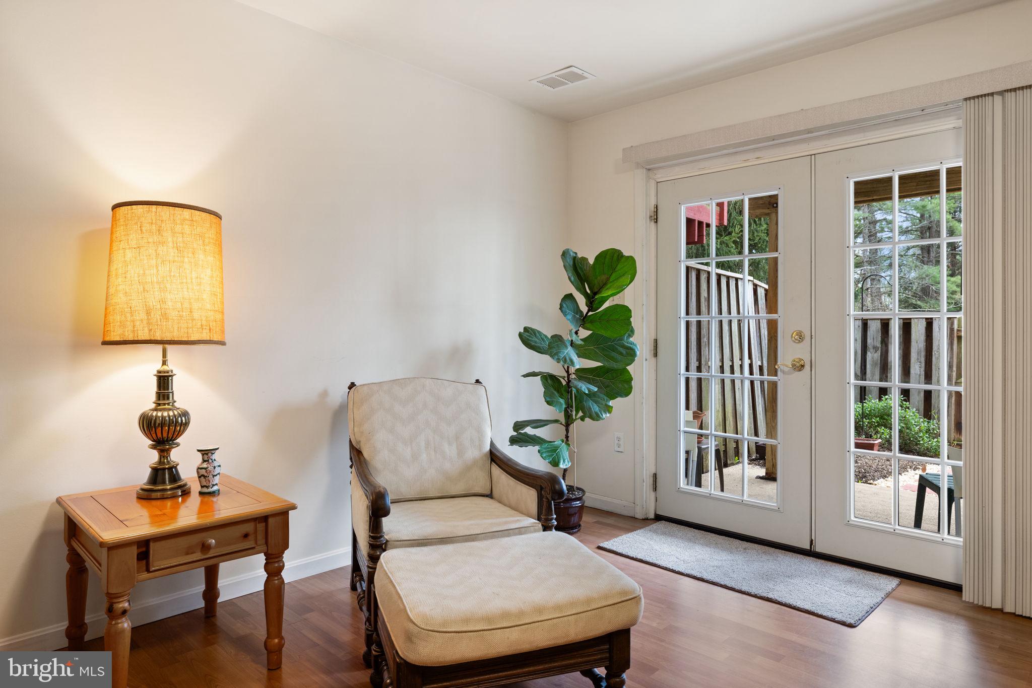 HILLSIDE TOWNES - Residential