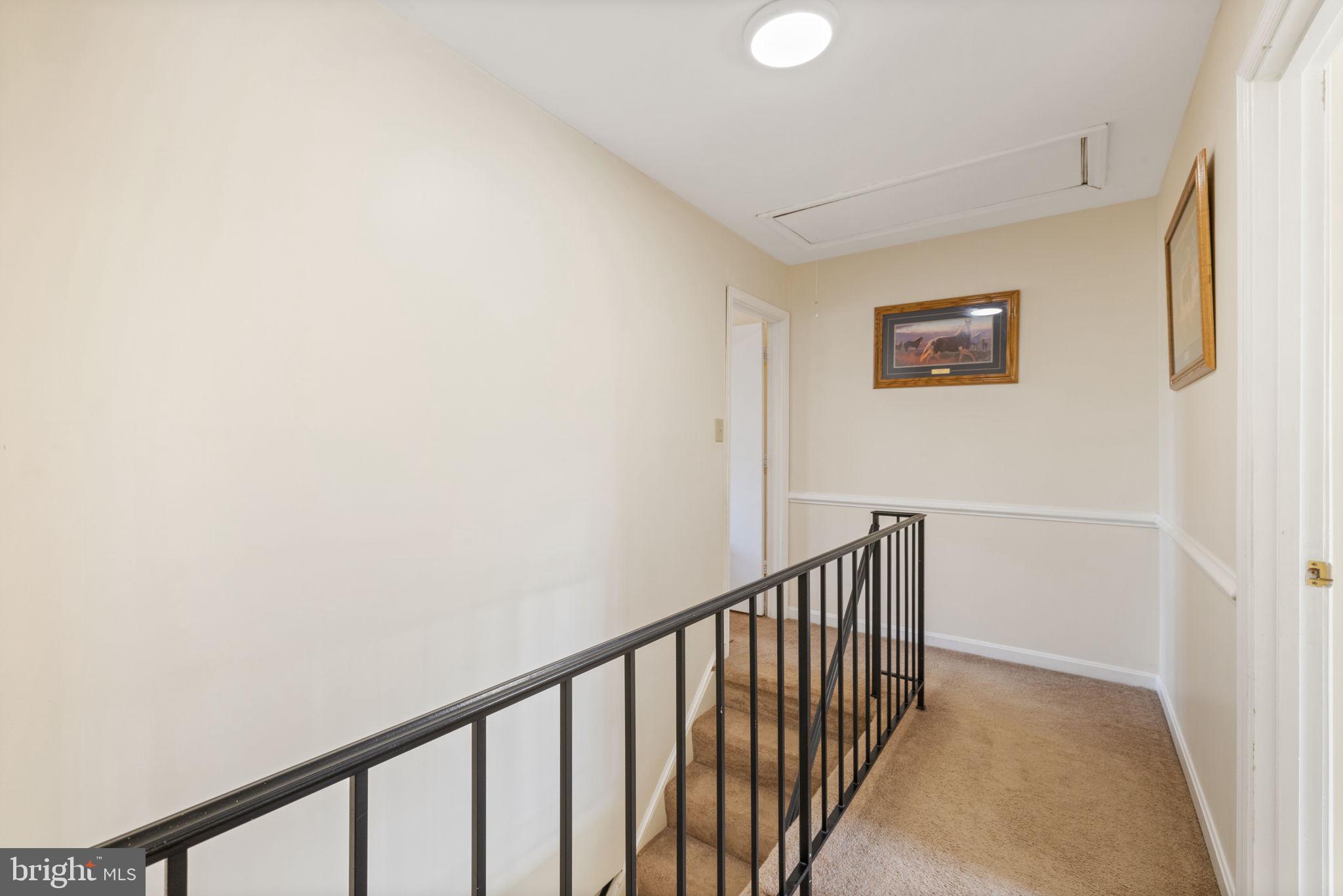 HILLSIDE TOWNES - Residential