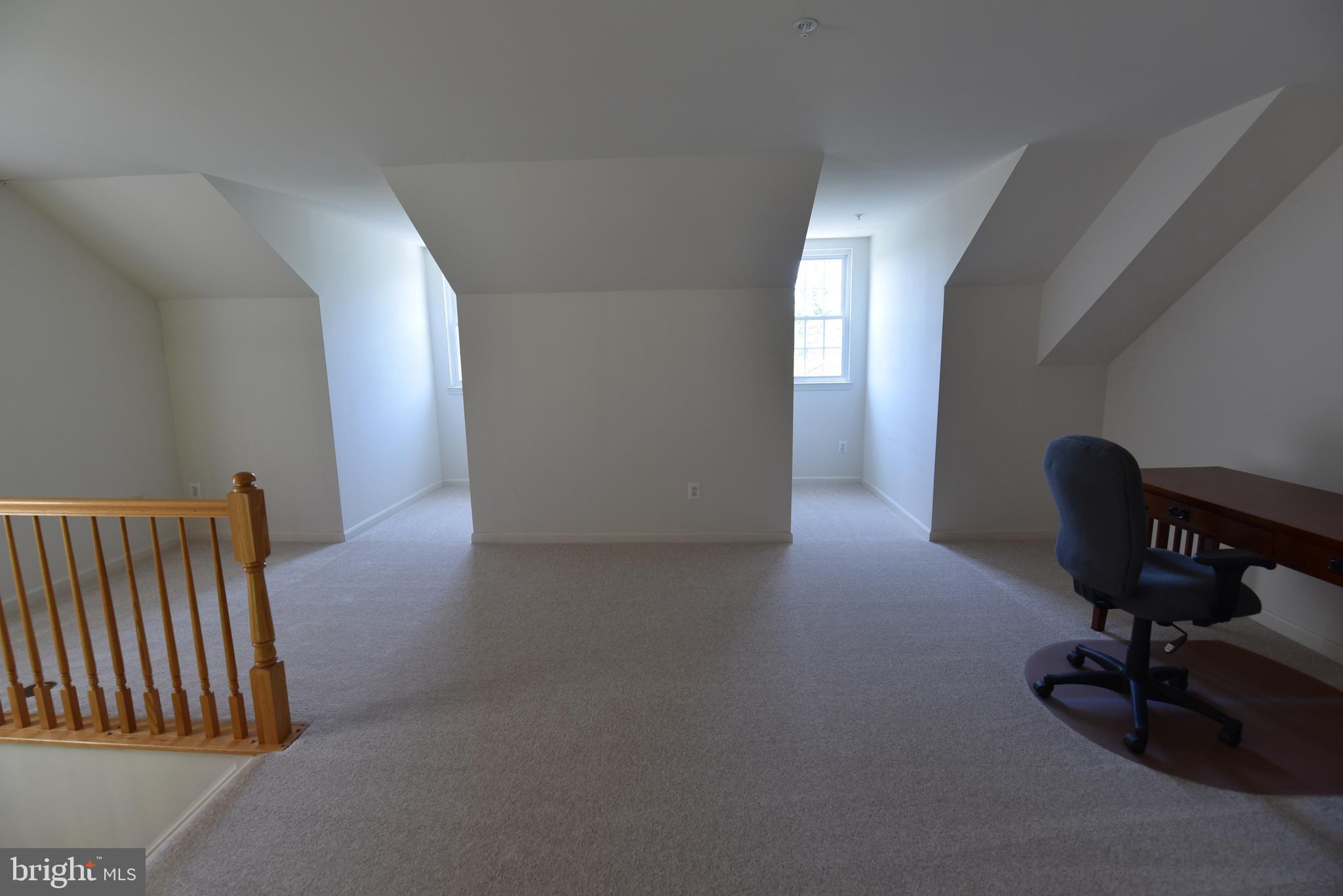 WINDSOR MEWS - Residential