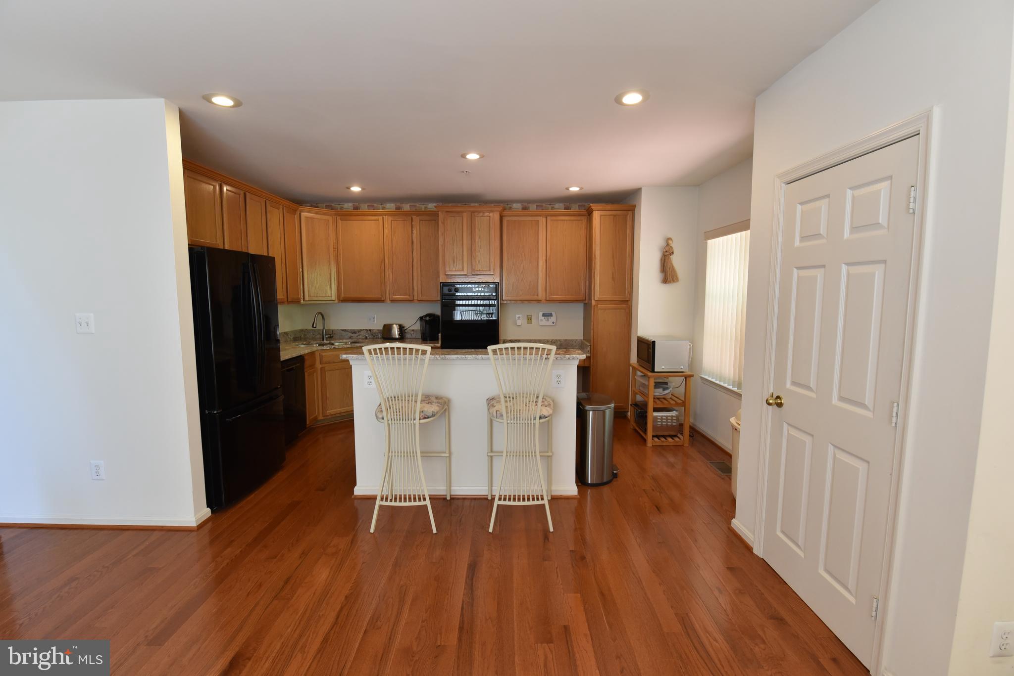 WINDSOR MEWS - Residential