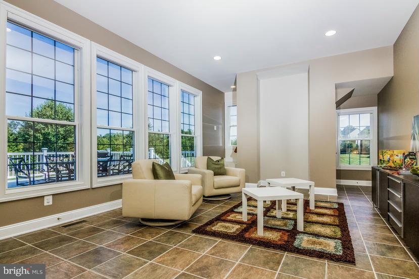 TALL CEDAR ESTATES - Residential