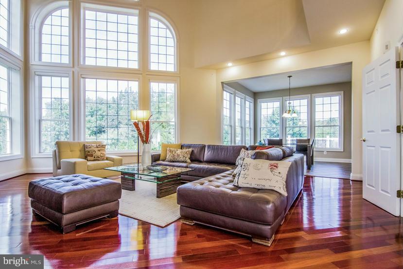 TALL CEDAR ESTATES - Residential