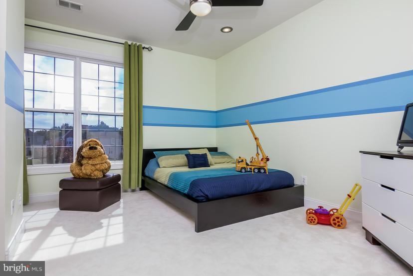 TALL CEDAR ESTATES - Residential