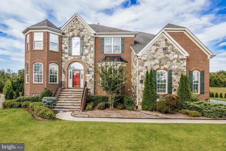 TALL CEDAR ESTATES - Residential