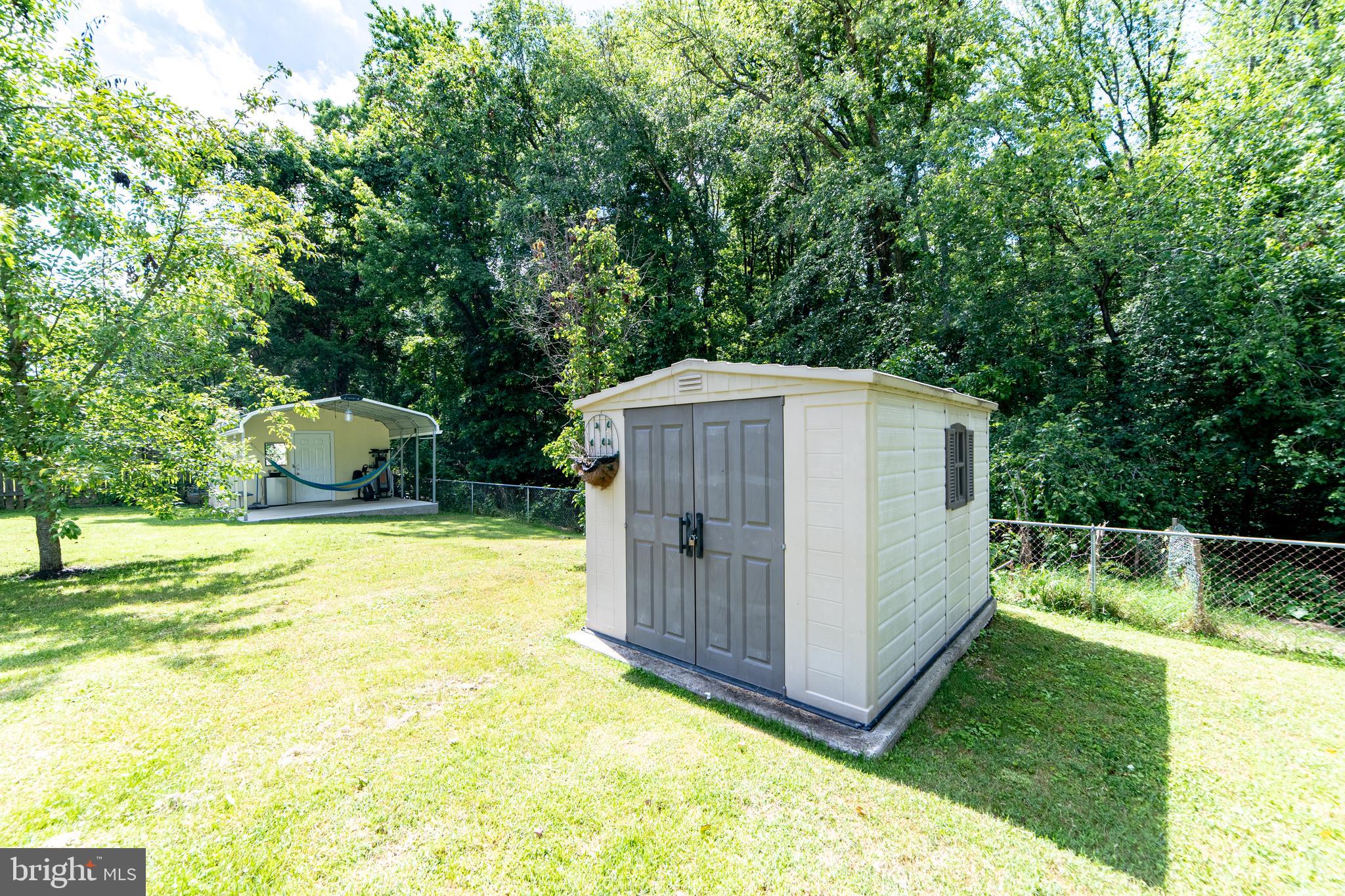 POHICK ESTATES - Residential