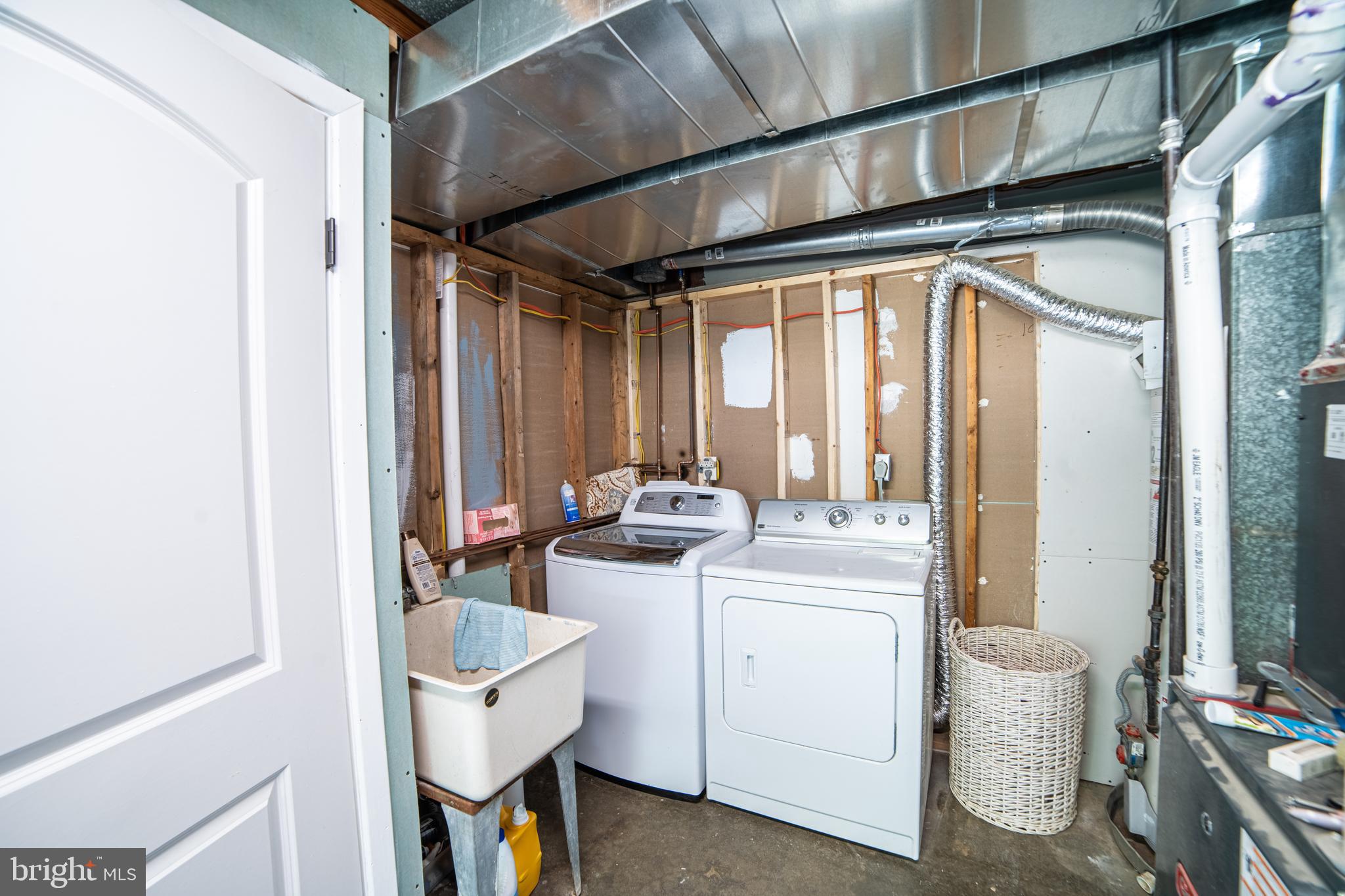 POHICK ESTATES - Residential