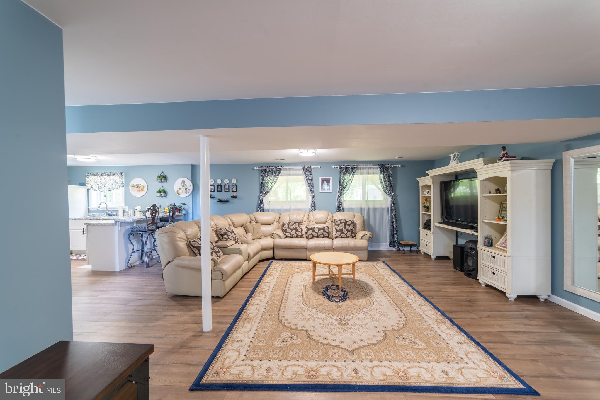 POHICK ESTATES - Residential