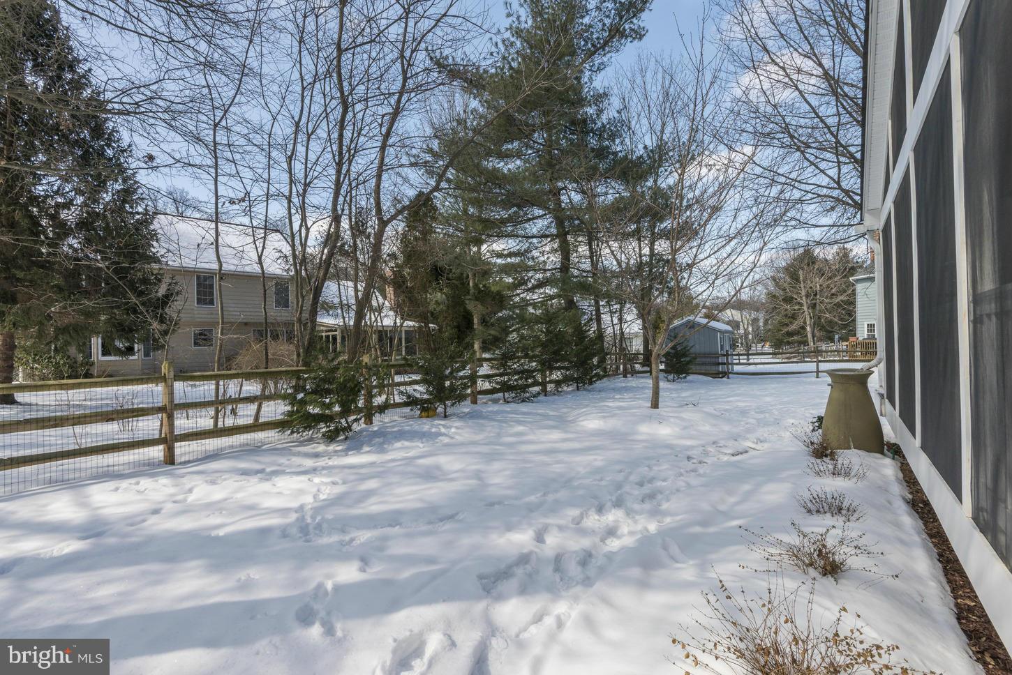 VILLAGE OF HICKORY RIDGE - Residential