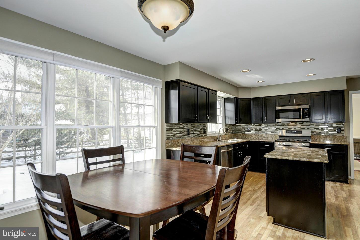 VILLAGE OF HICKORY RIDGE - Residential