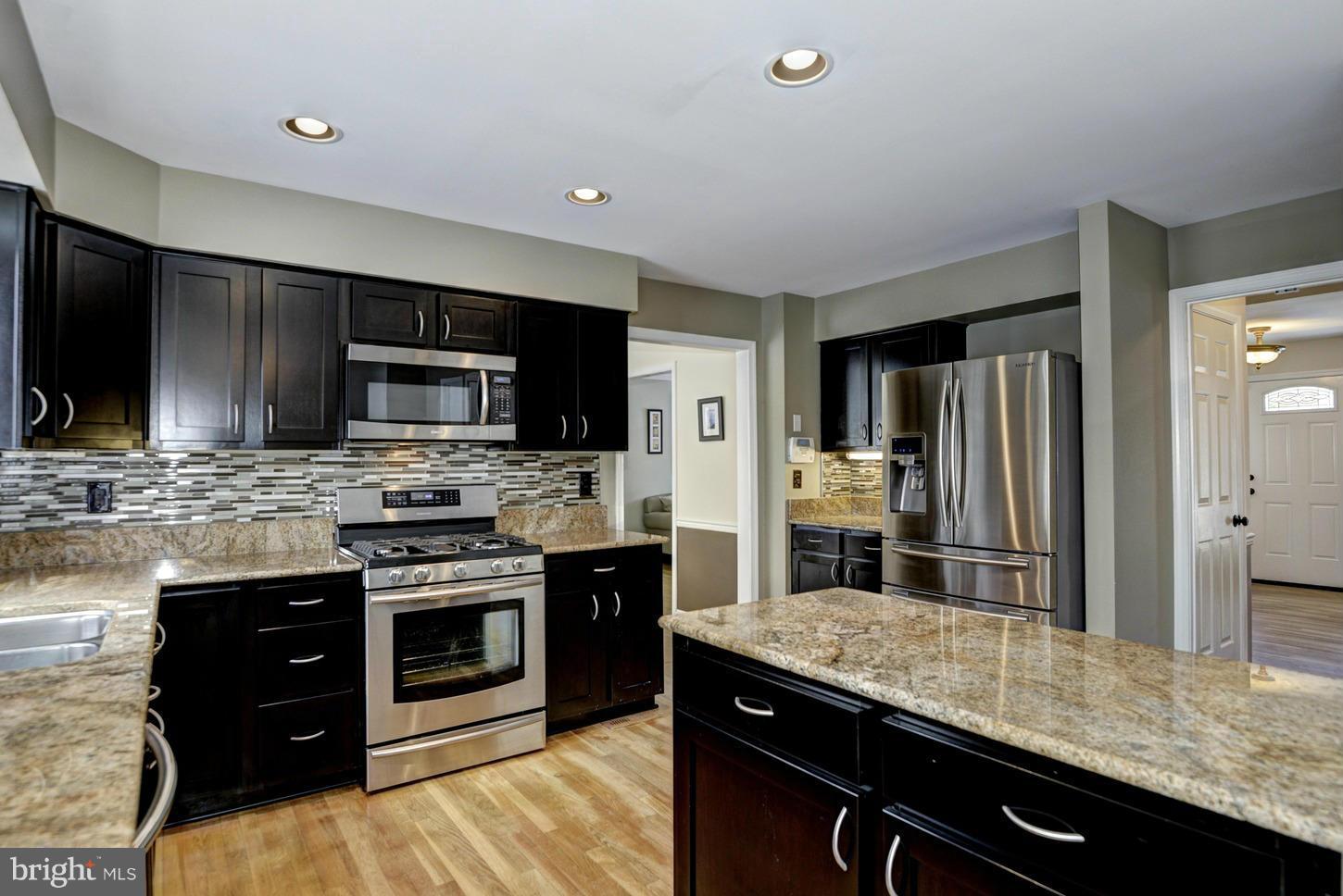 VILLAGE OF HICKORY RIDGE - Residential