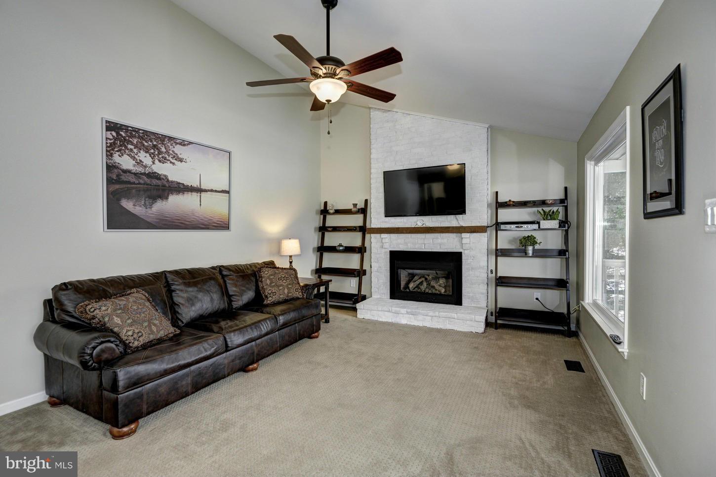 VILLAGE OF HICKORY RIDGE - Residential