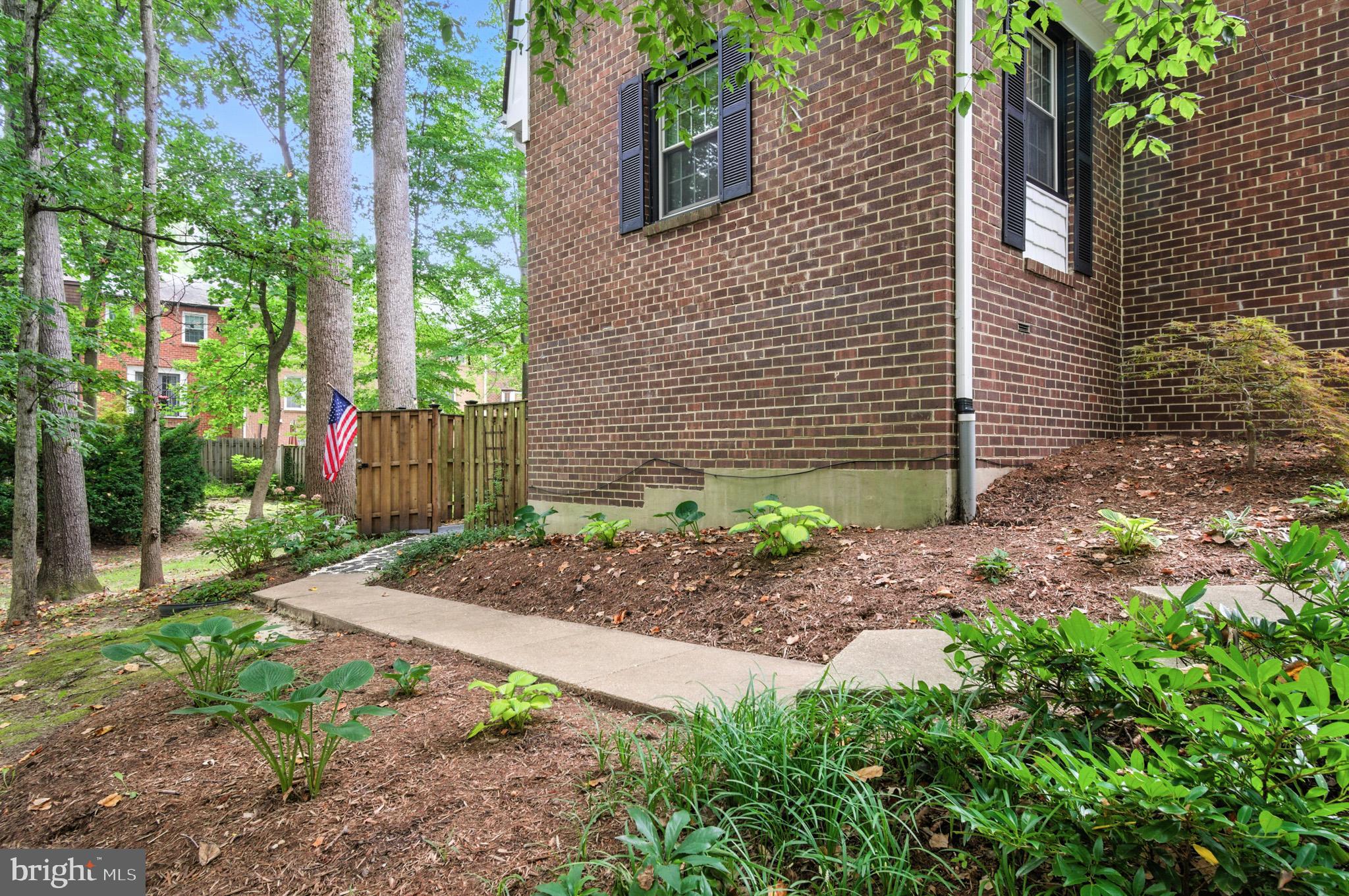 LAKE LOUISE - Residential