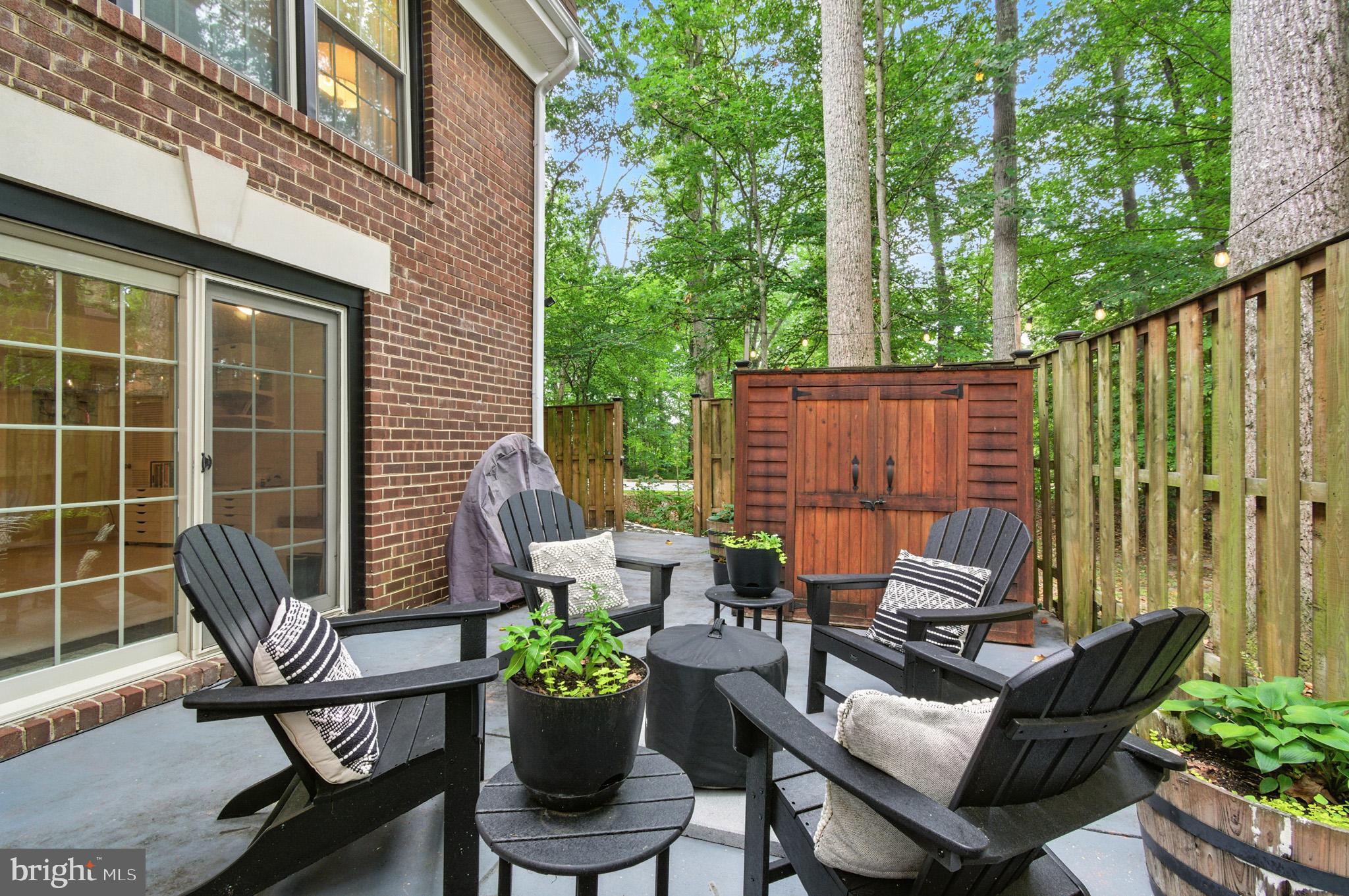 LAKE LOUISE - Residential