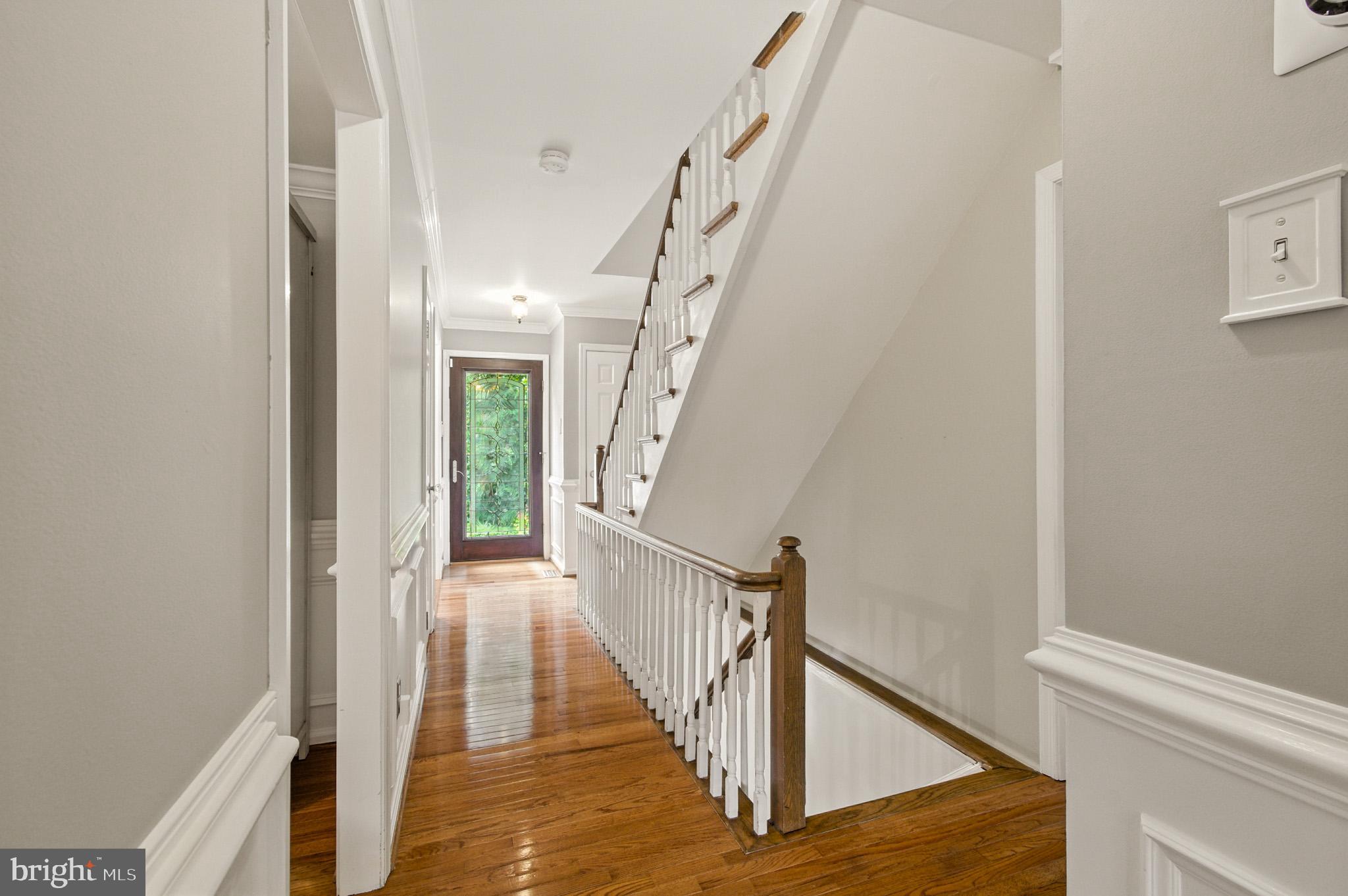 LAKE LOUISE - Residential