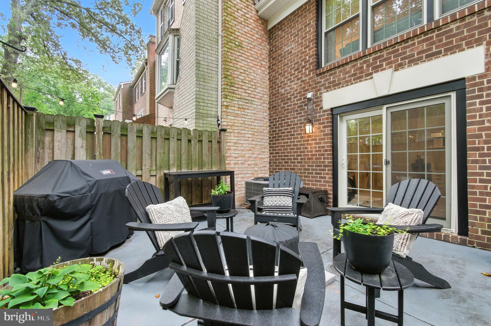 LAKE LOUISE - Residential