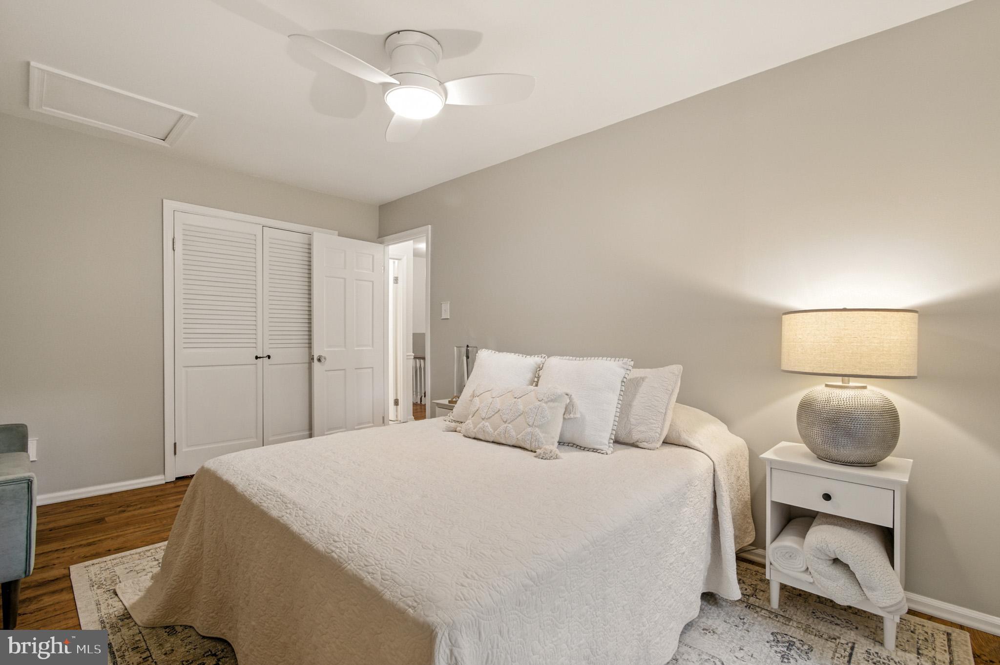 LAKE LOUISE - Residential