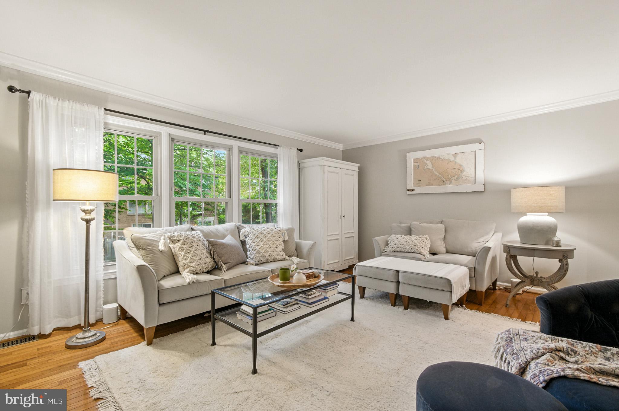 LAKE LOUISE - Residential