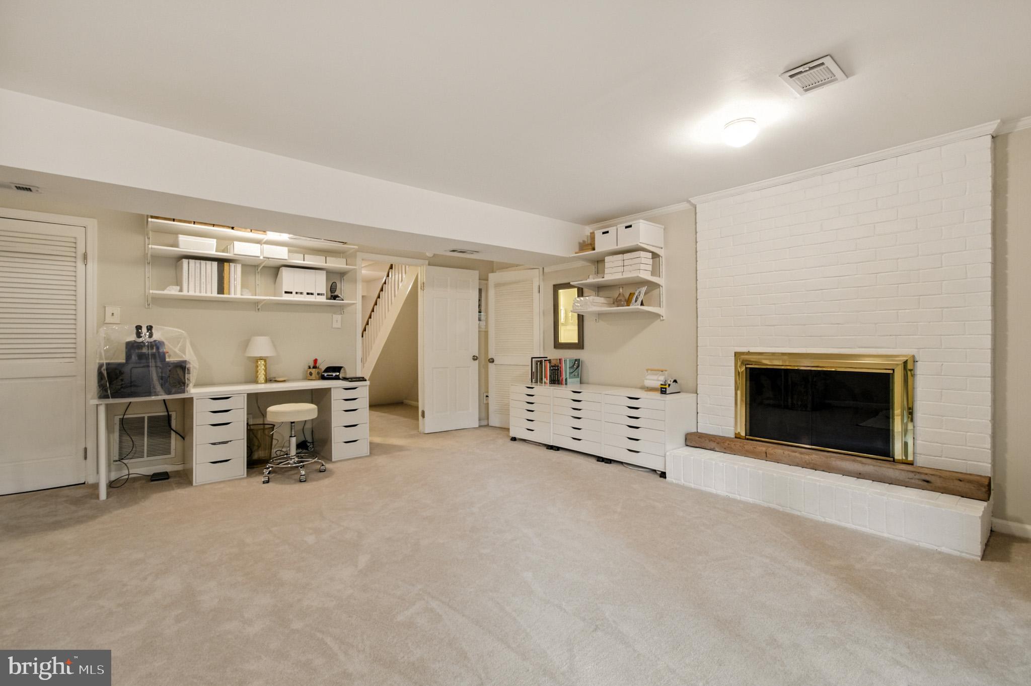 LAKE LOUISE - Residential