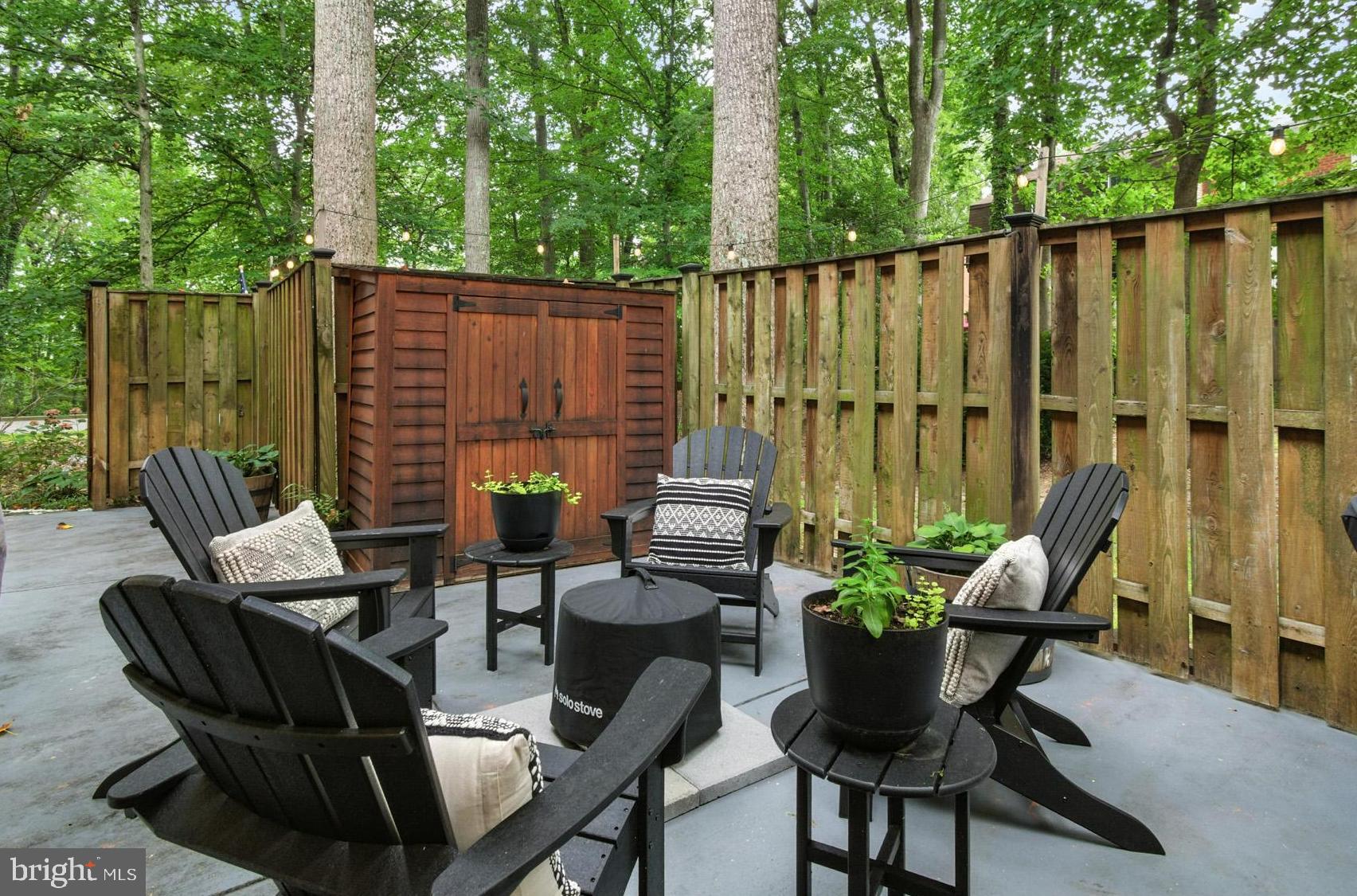 LAKE LOUISE - Residential