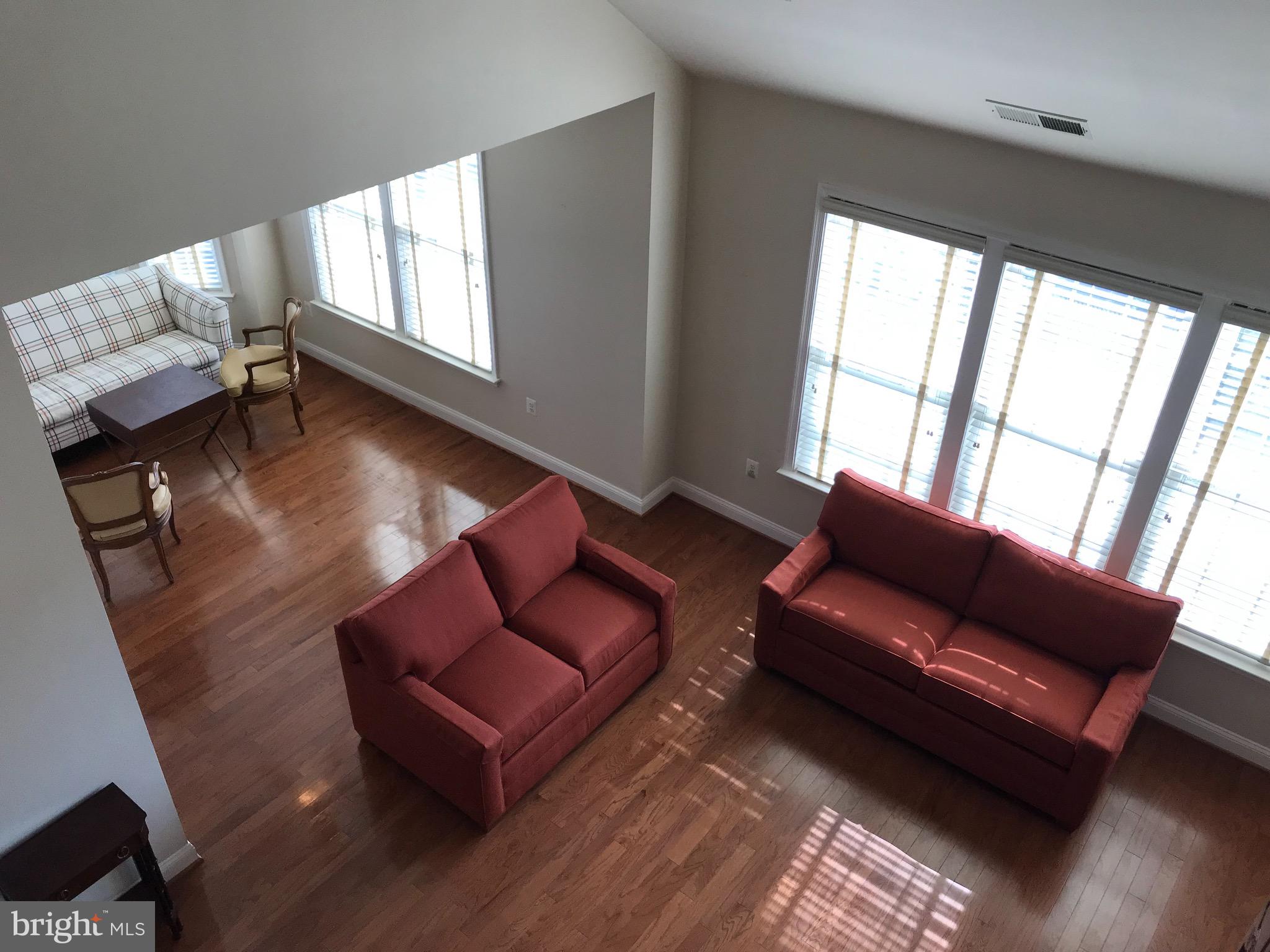 KING FARM IRVINGTON - Residential