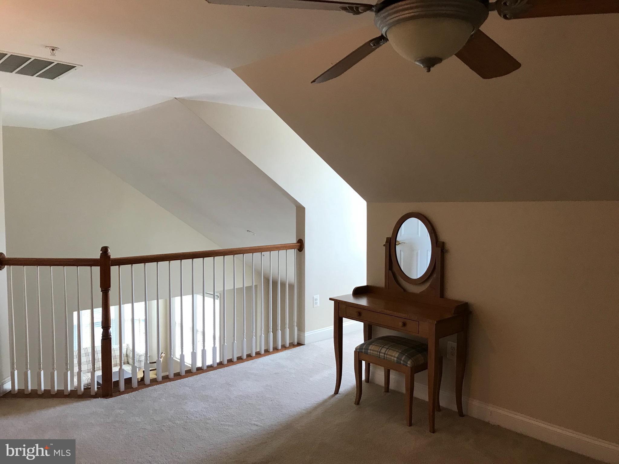 KING FARM IRVINGTON - Residential