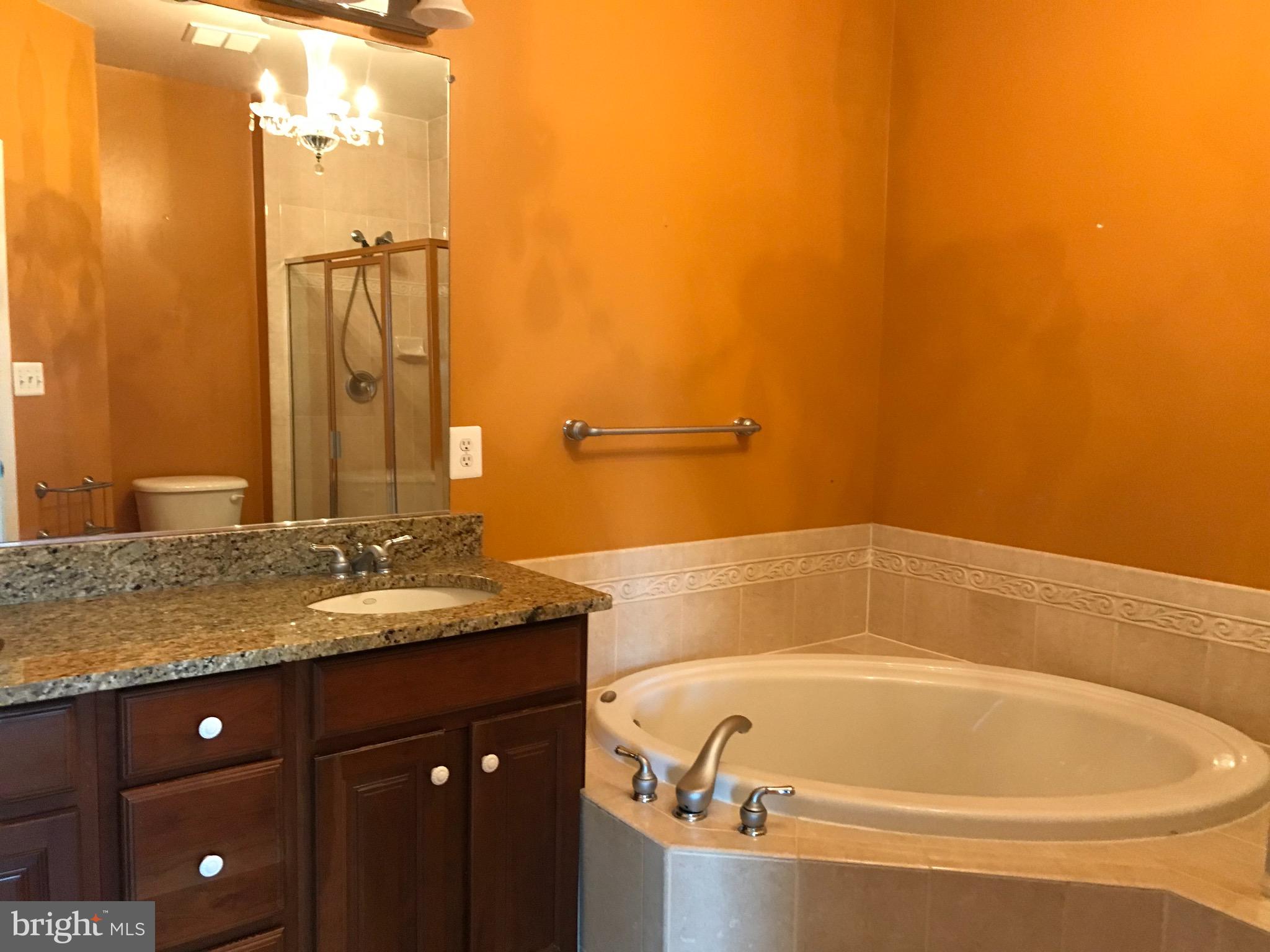 KING FARM IRVINGTON - Residential