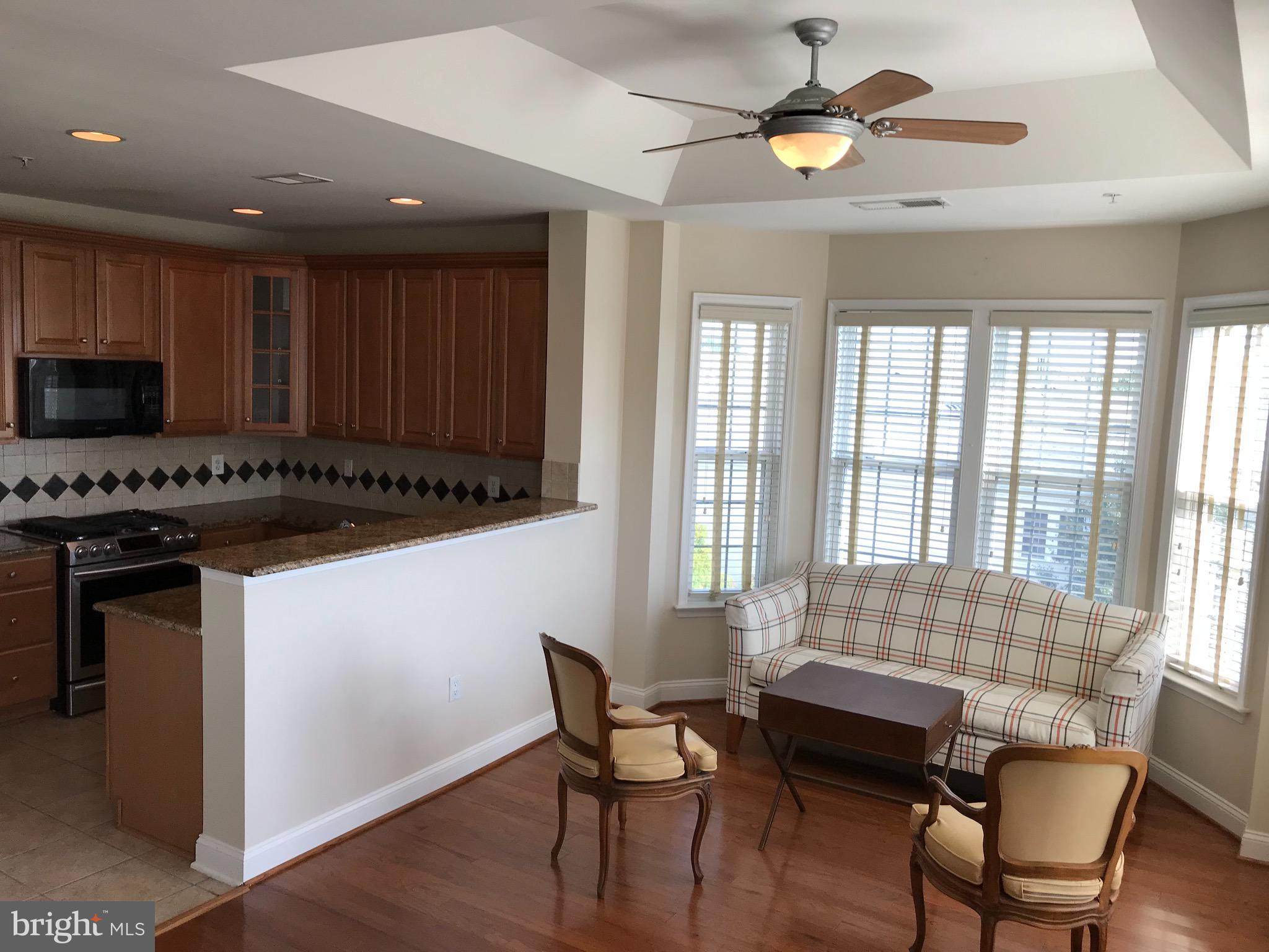 KING FARM IRVINGTON - Residential