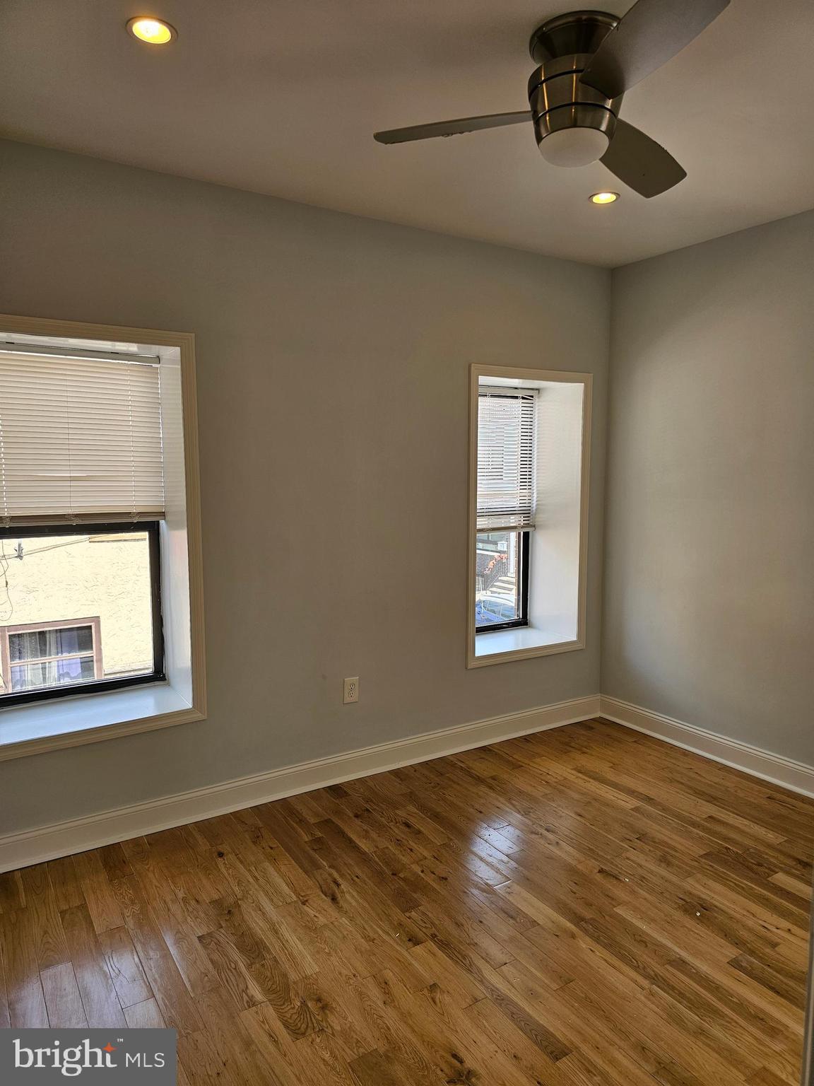 POINT BREEZE - Residential