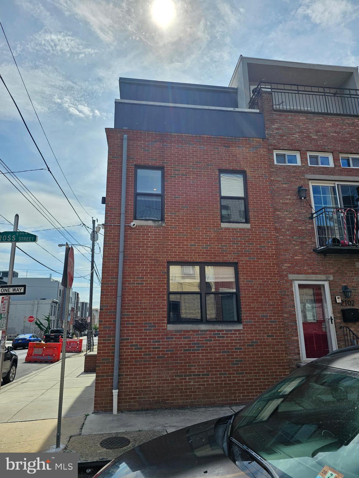 POINT BREEZE - Residential