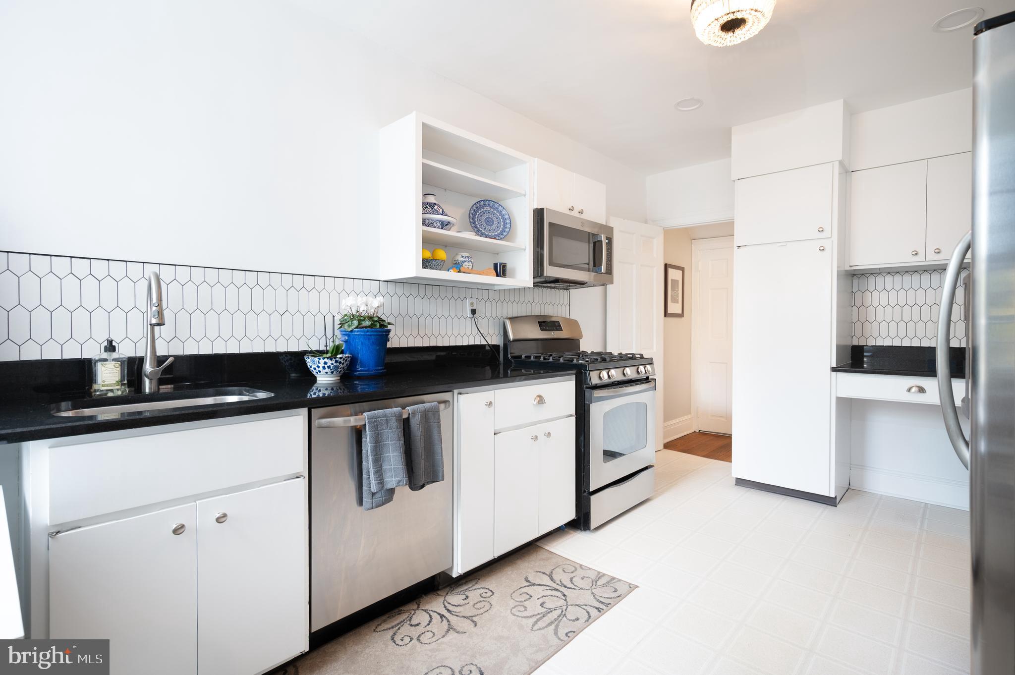 WAWASET PARK - Residential