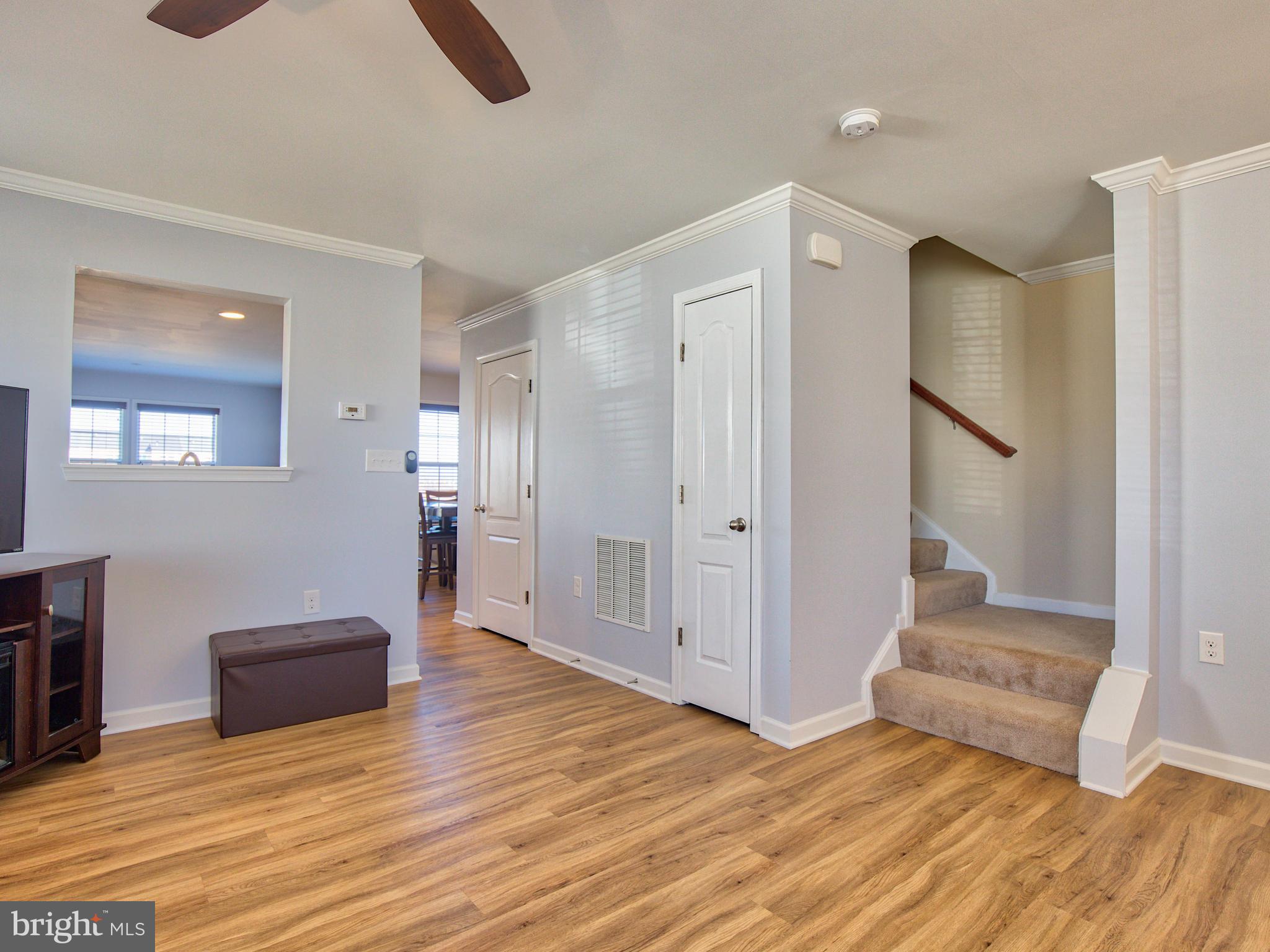 LAKELAND PLACE - Residential