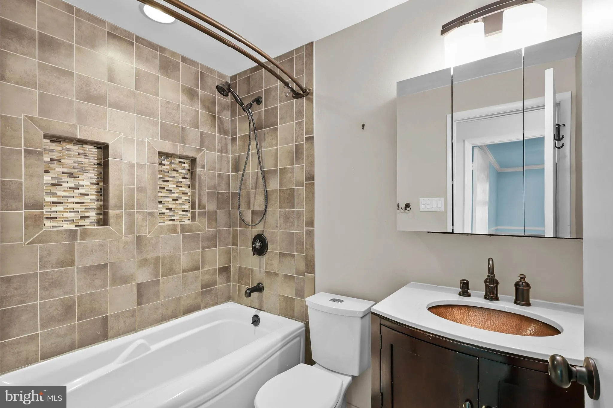 Lutherville Timonium, Maryland 21093, United States, 4 Bedrooms Bedrooms, ,4 BathroomsBathrooms,Residential,Active,206284