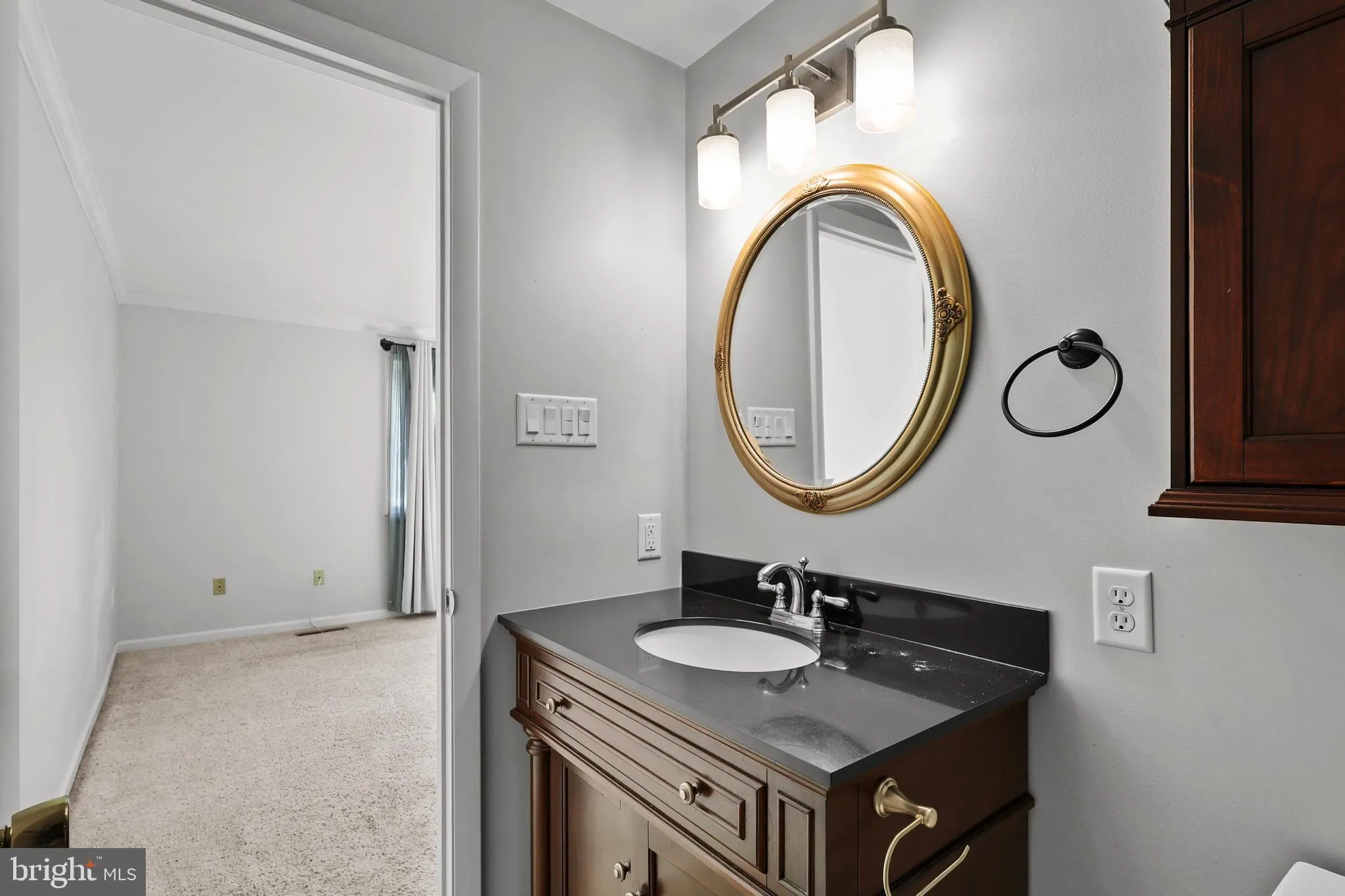 Lutherville Timonium, Maryland 21093, United States, 4 Bedrooms Bedrooms, ,4 BathroomsBathrooms,Residential,Active,206284