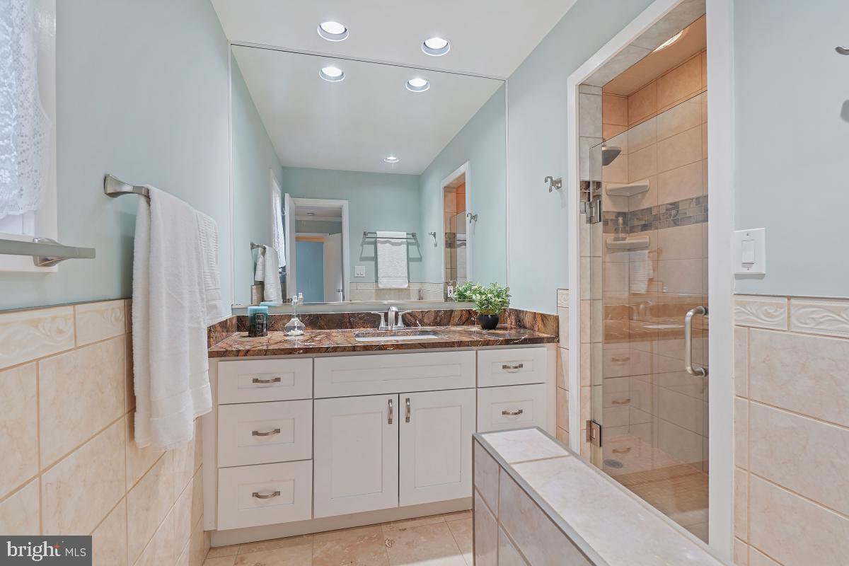 RANDOLPH HILLS - Residential