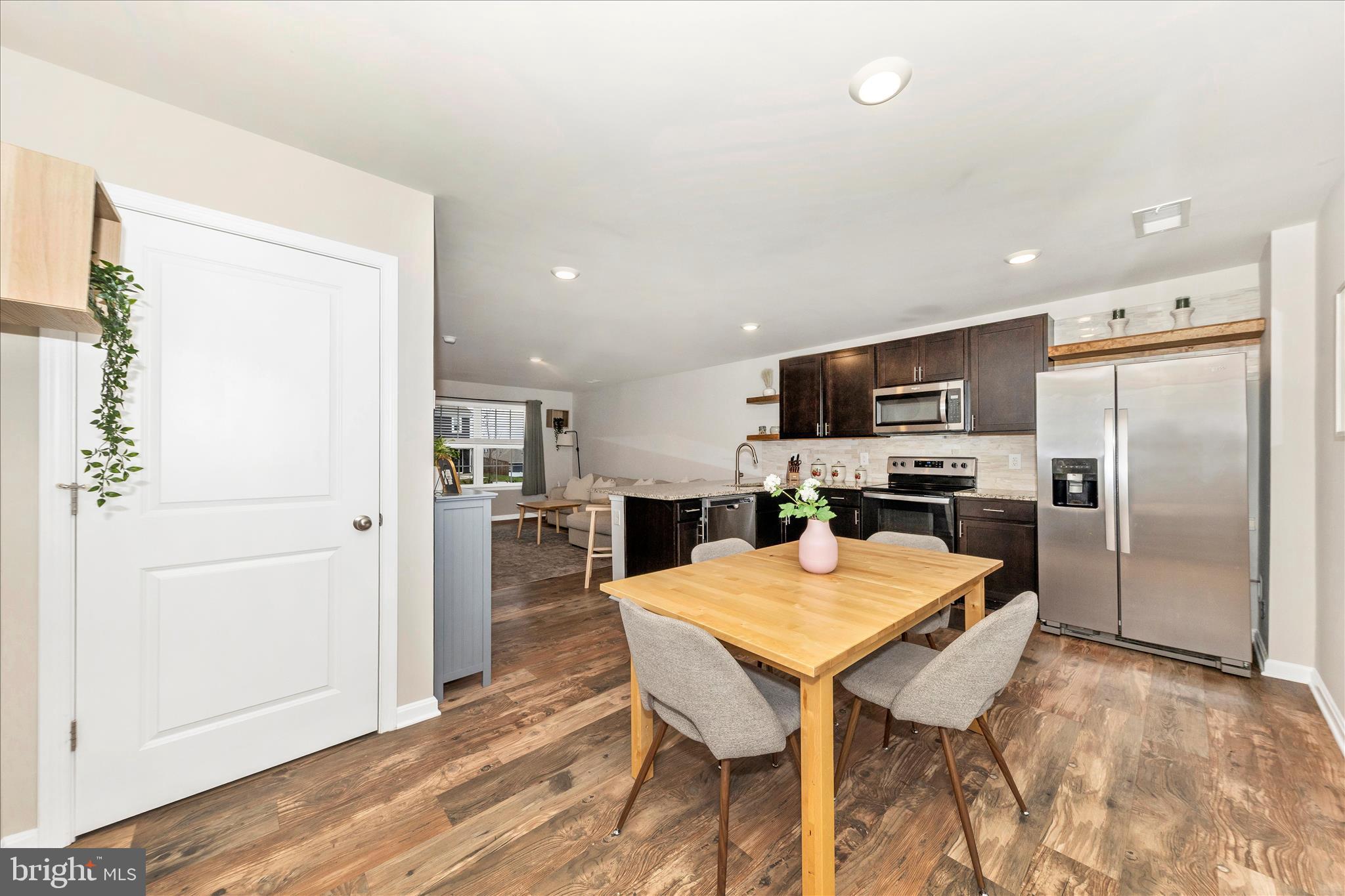 MAGNOLIA SPRINGS - Residential