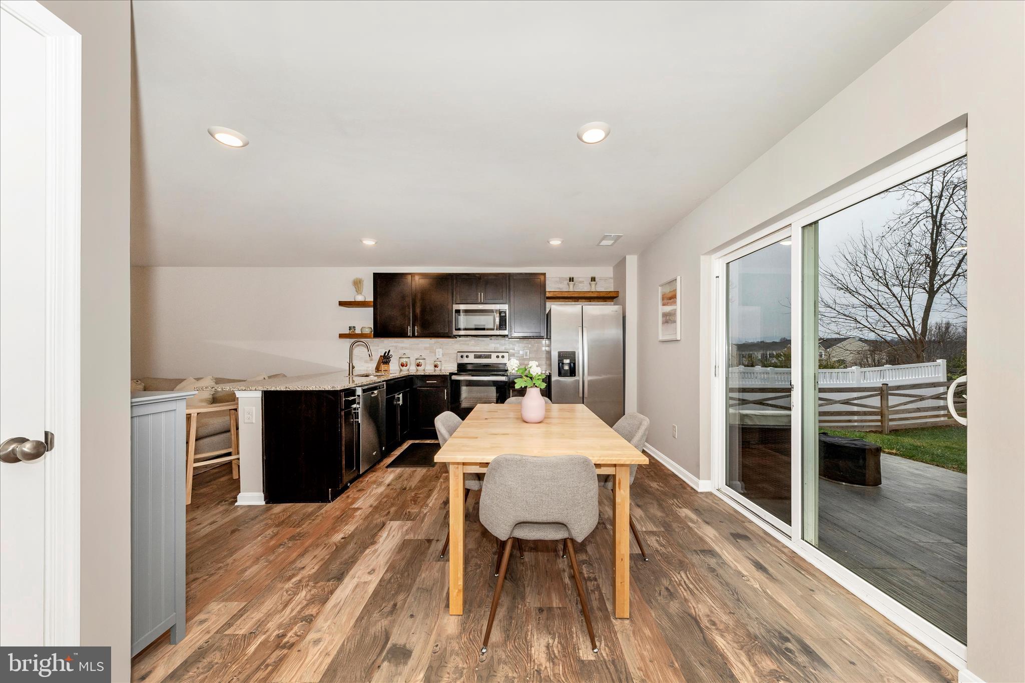 MAGNOLIA SPRINGS - Residential