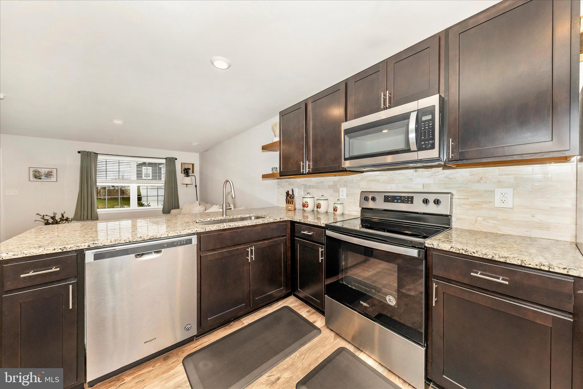 MAGNOLIA SPRINGS - Residential