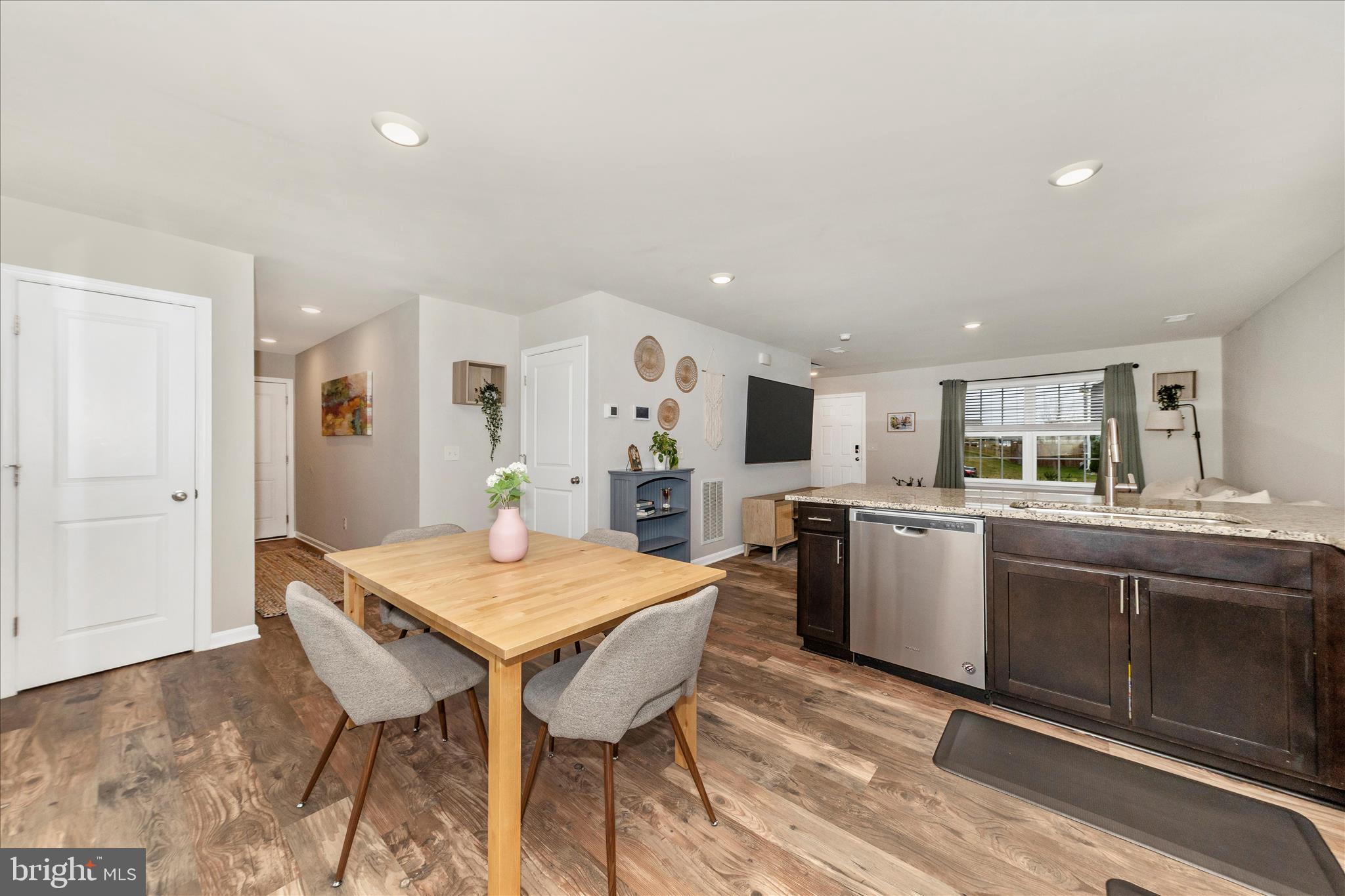 MAGNOLIA SPRINGS - Residential