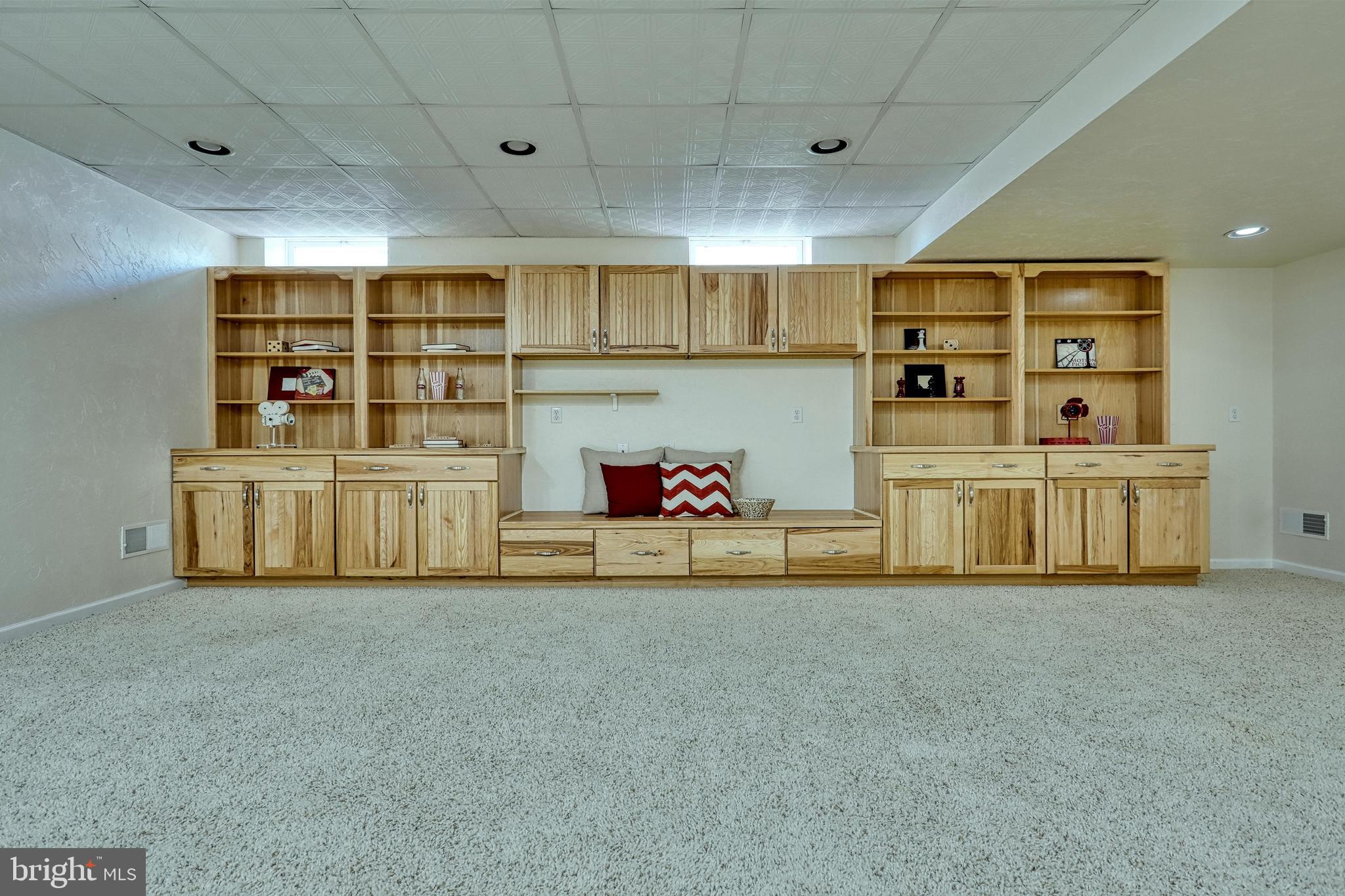 YORK TWP - Residential