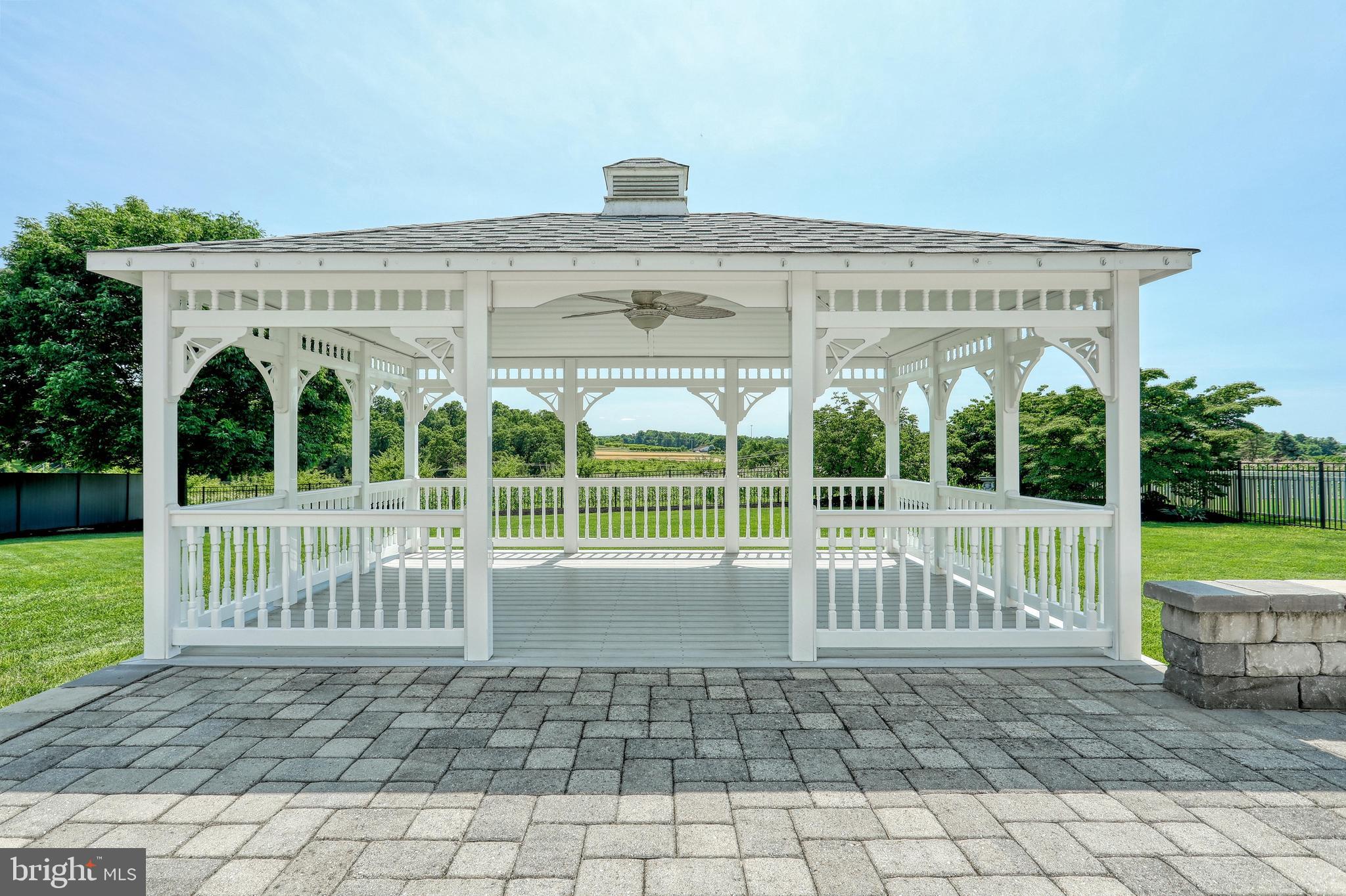 YORK TWP - Residential