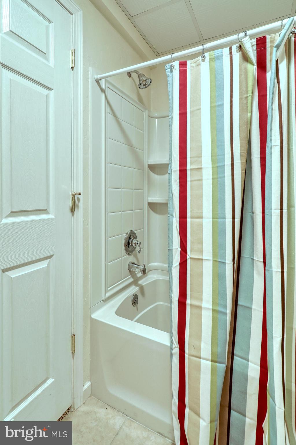 YORK TWP - Residential