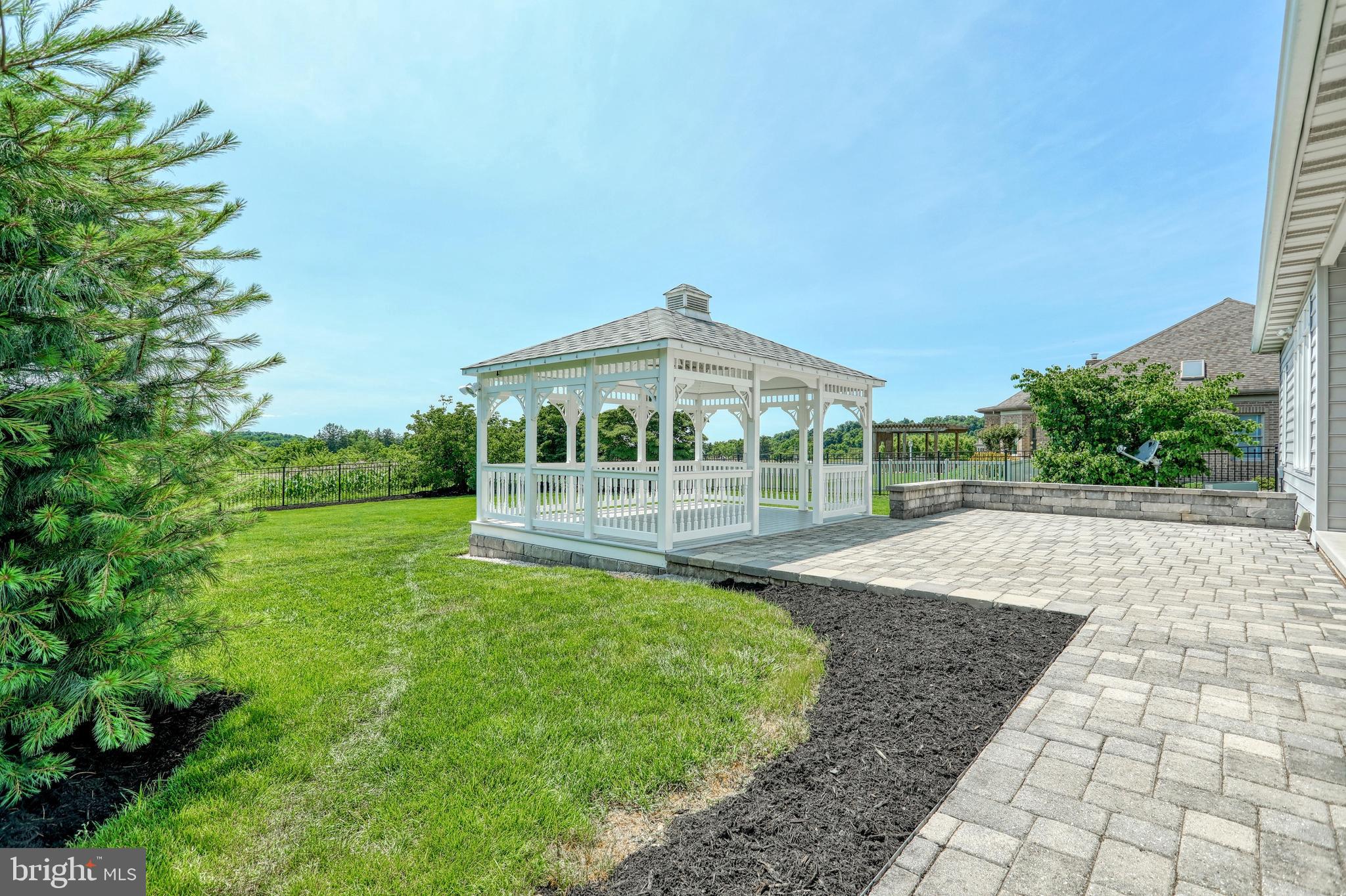 YORK TWP - Residential