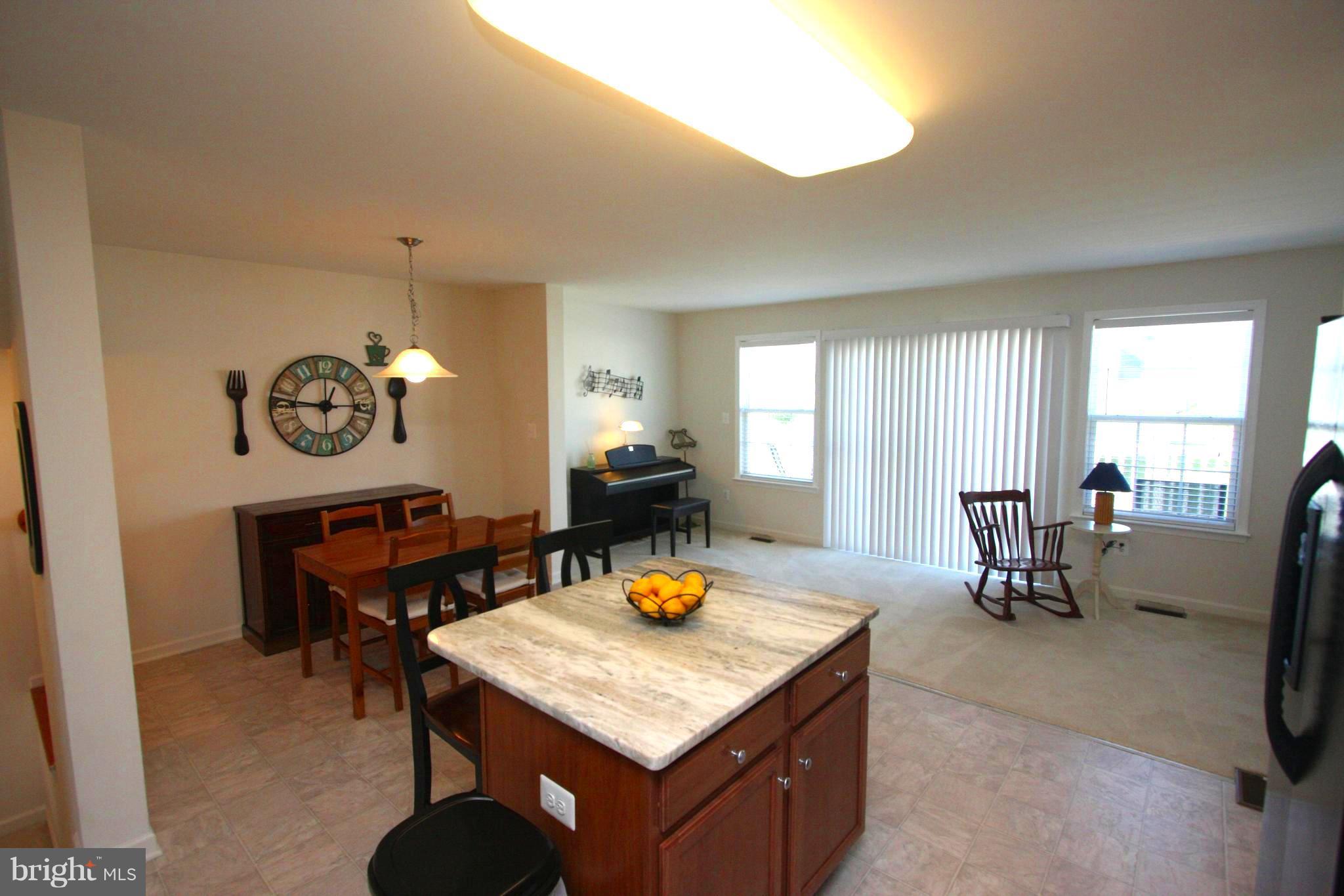 LAKELAND PLACE - Residential