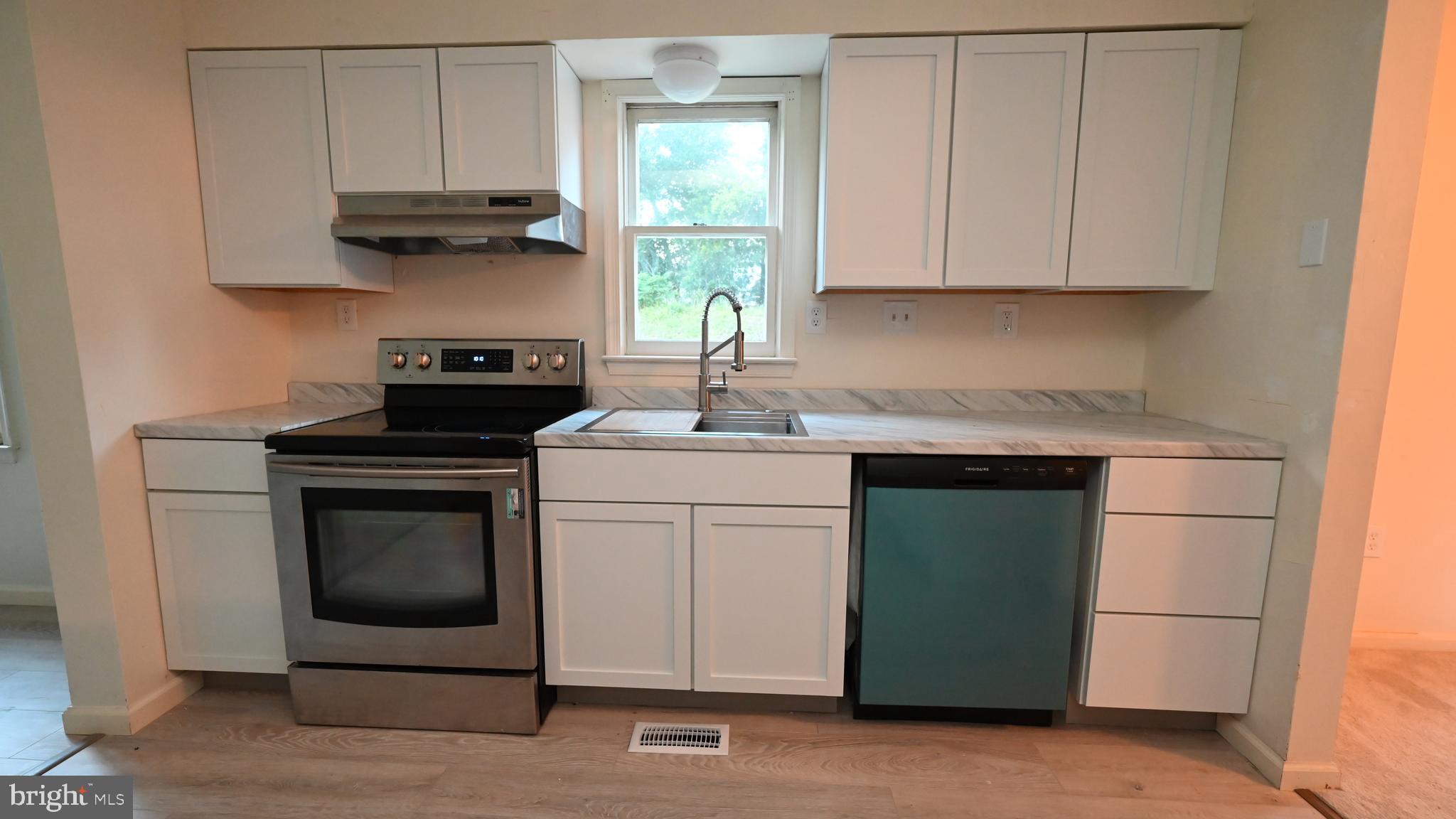 HIGHLAND MEADOWS - Residential