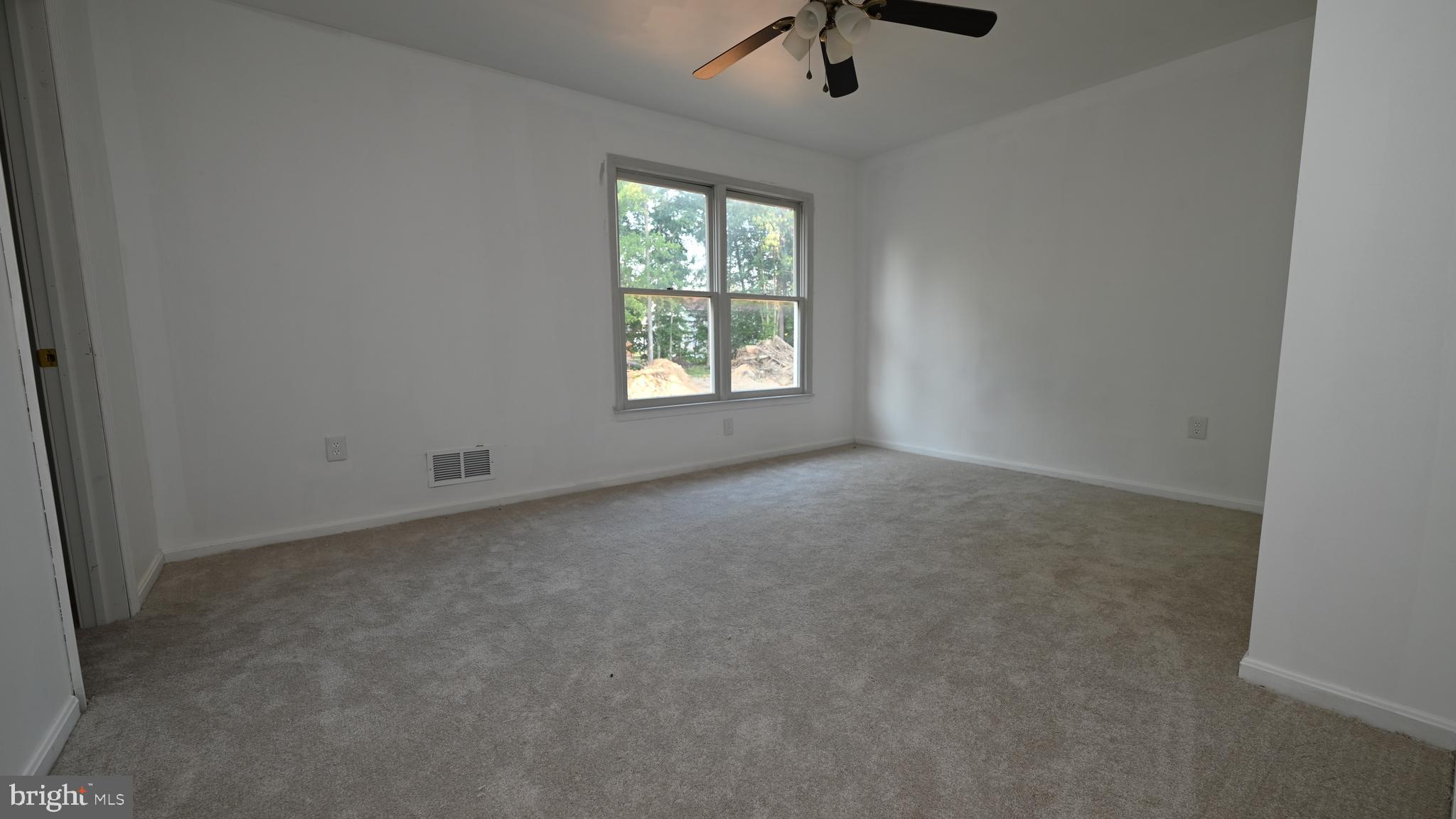 HIGHLAND MEADOWS - Residential