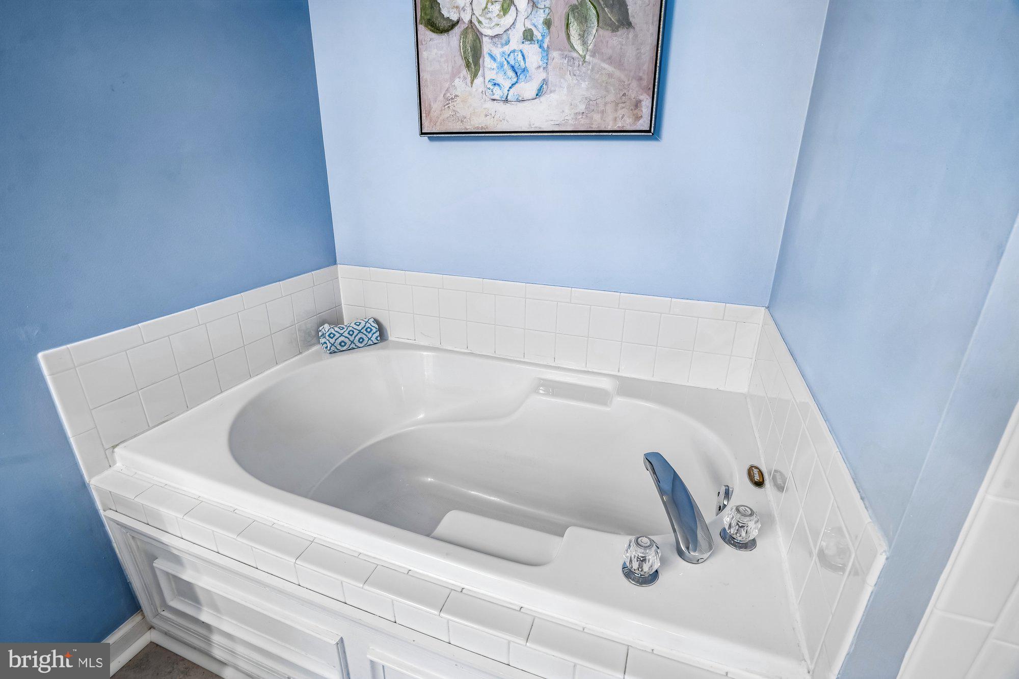 THE GREENS AT FAIRWAY HILLS - Residential