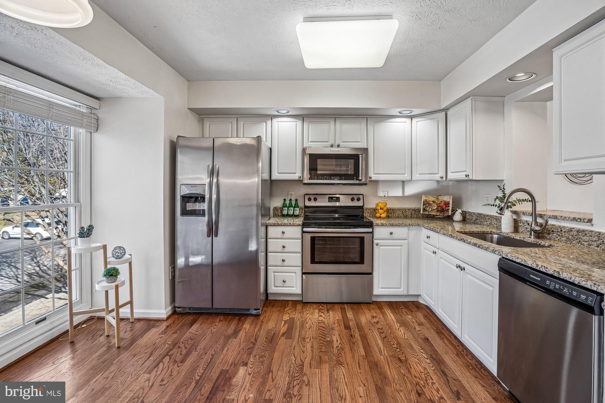 THE GREENS AT FAIRWAY HILLS - Residential