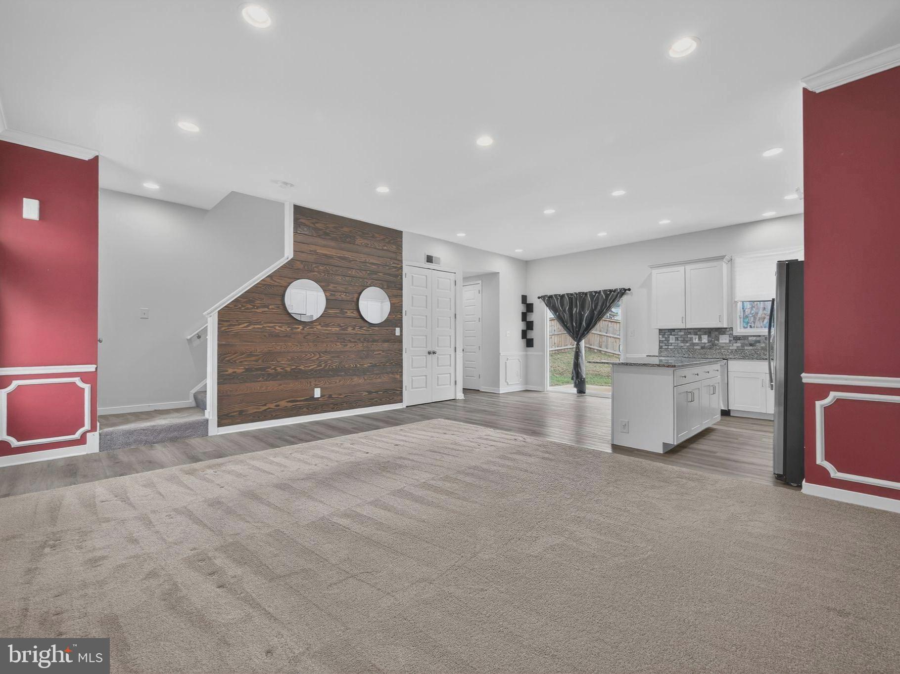 TIMBER RIDGE - Residential