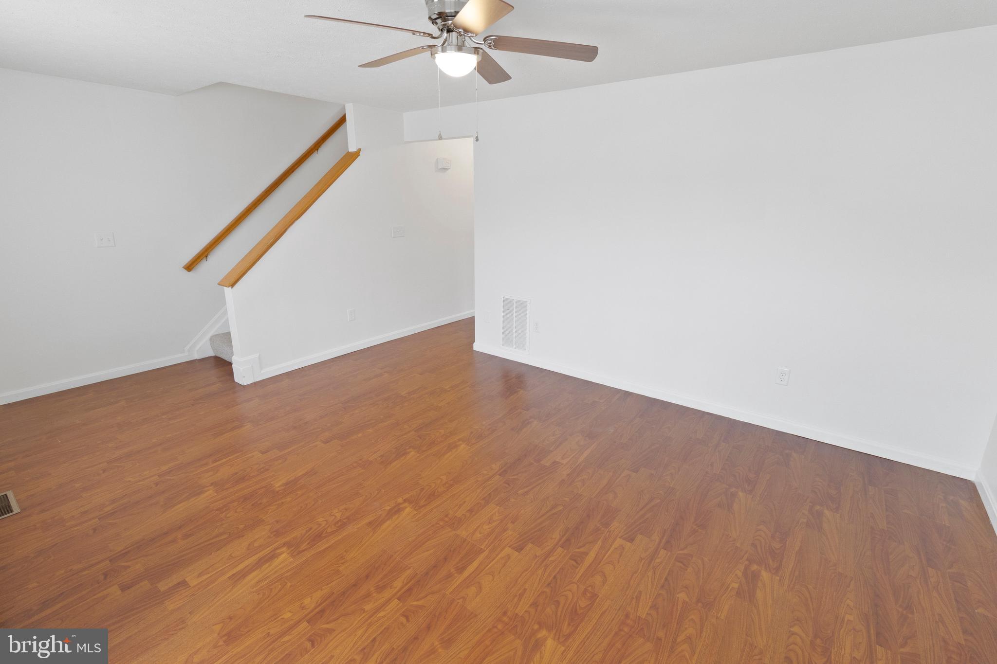 HEDGESVILLE HILLS - Residential